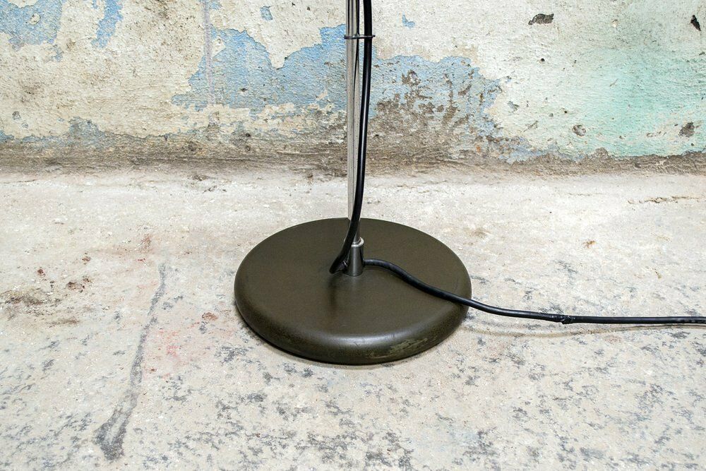 Model Dim 333 Lamp Door Vico Magistretti Voor Oluce, Italië, 1975 photo 1422.72
