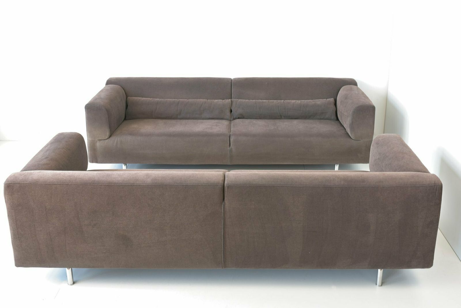 Met 250 4 Seater Sofas By Piero Lissoni For Cassina, Italy, 2005, Set Of 2 photo vinterior