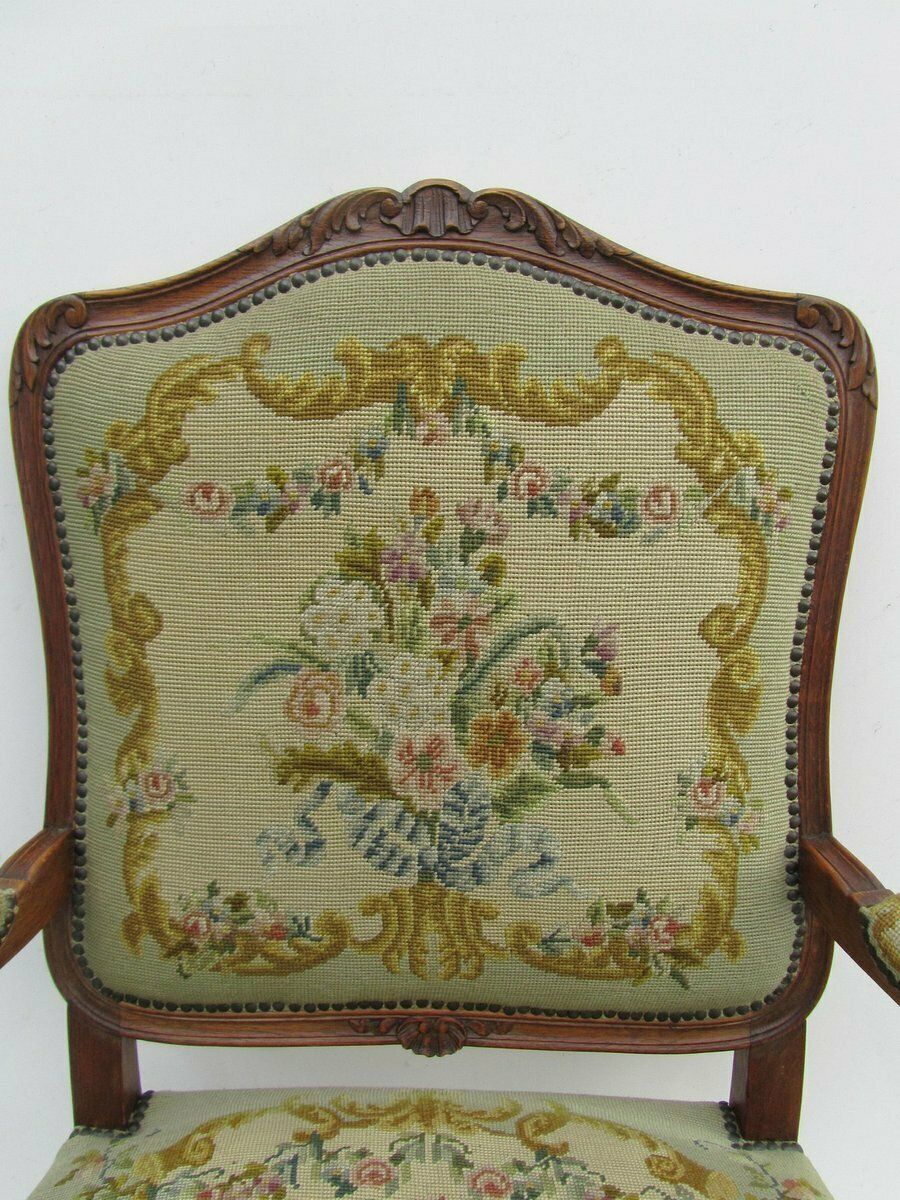 Antique Louis XV Style Carved Oak Armchair, 19th Century photo vinterior