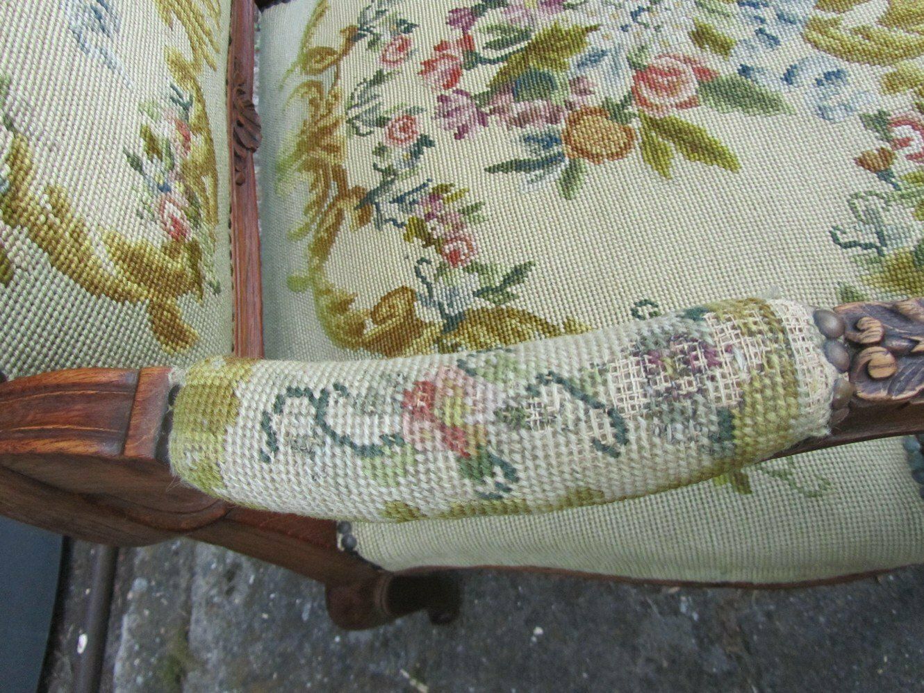 Antique Louis XV Style Carved Oak Armchair, 19th Century photo vintage
