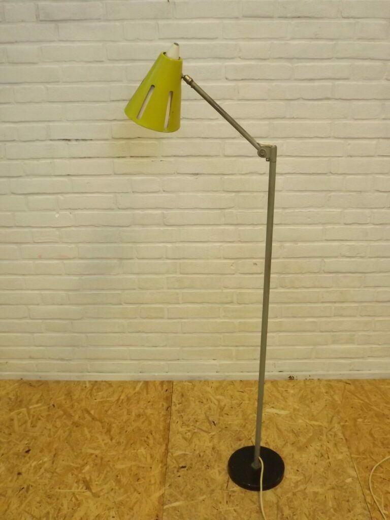 Hala Solar Series Floor Lamp photo 695.0