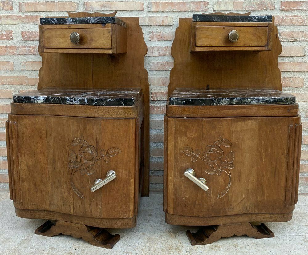 Art Nouveau Stijl Gesneden Nachtkastjes Met Marmeren Blad, 1930, Set Van 2 photo for sale