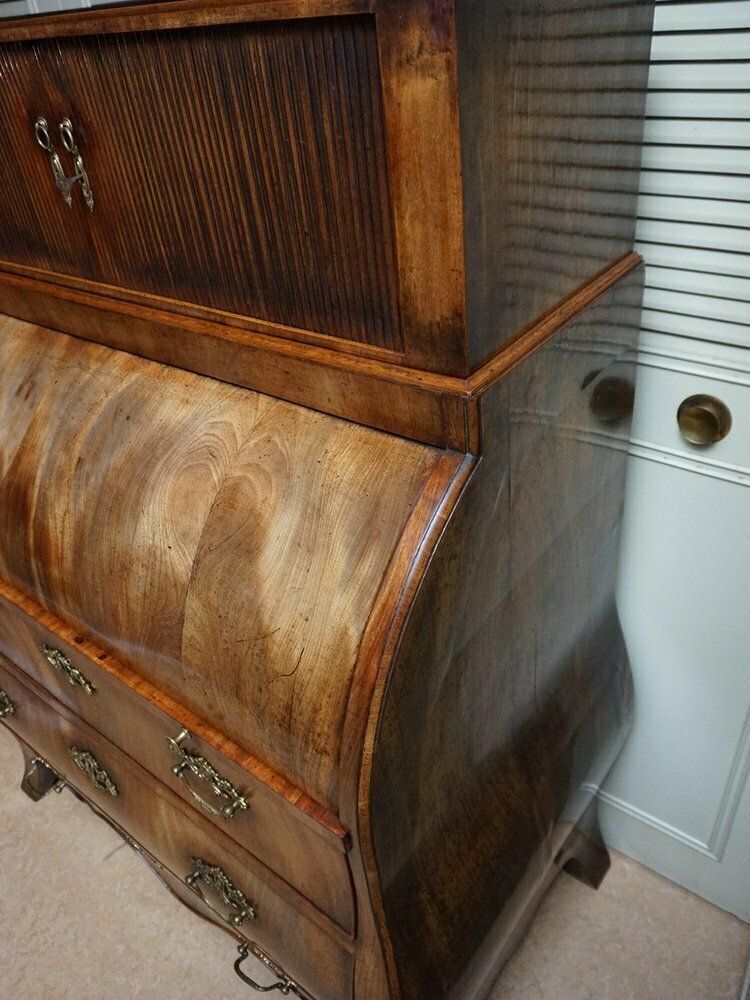 photo furniture Dutch Bombe Cylinder Secretaire, 1700s