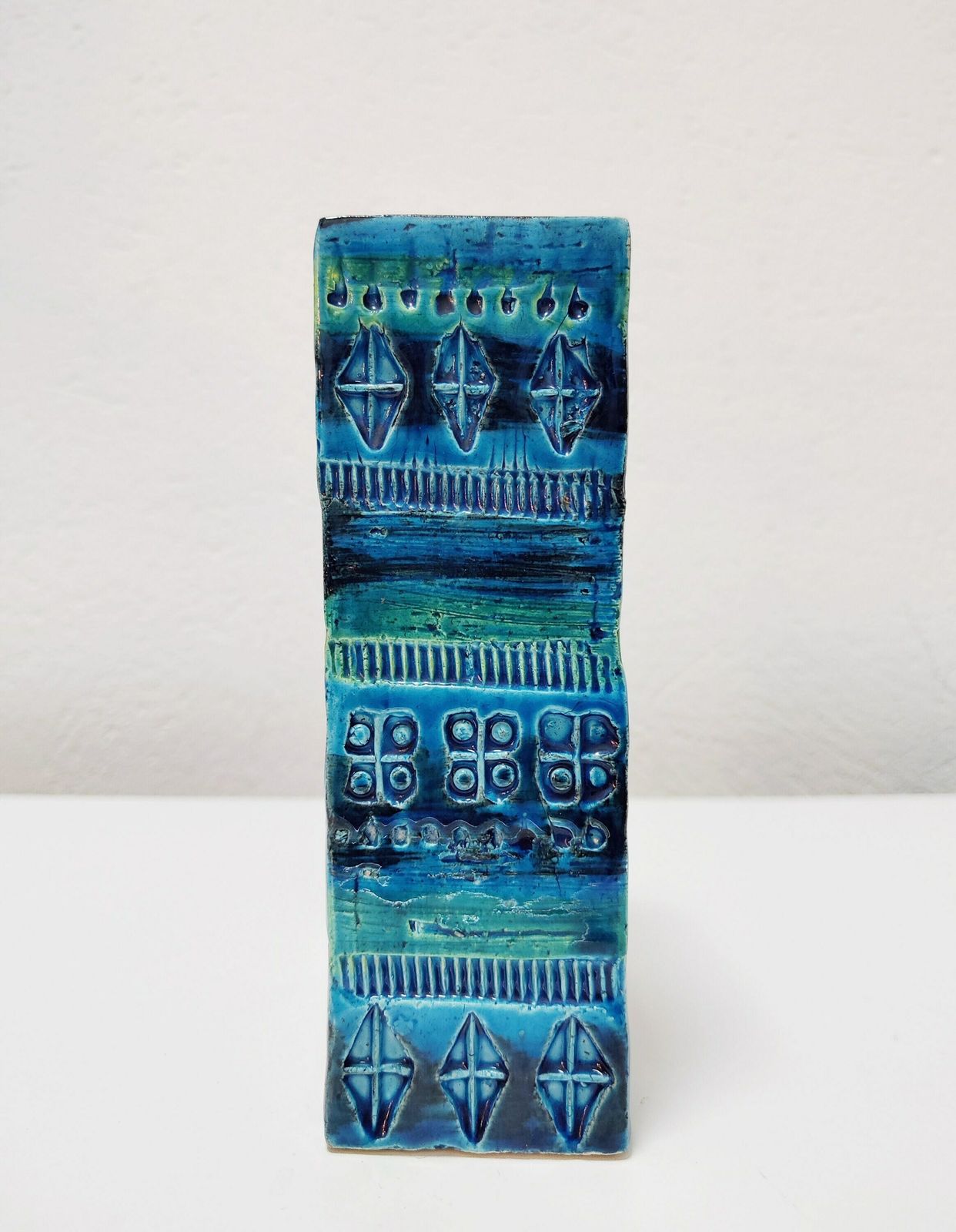 Mid Century Modern Rectangular Glazed Cerulean Blue Vase Designed By Aldo Londi For Bittossi Ceramics // Made In Italy In 1960s photo Home Decor