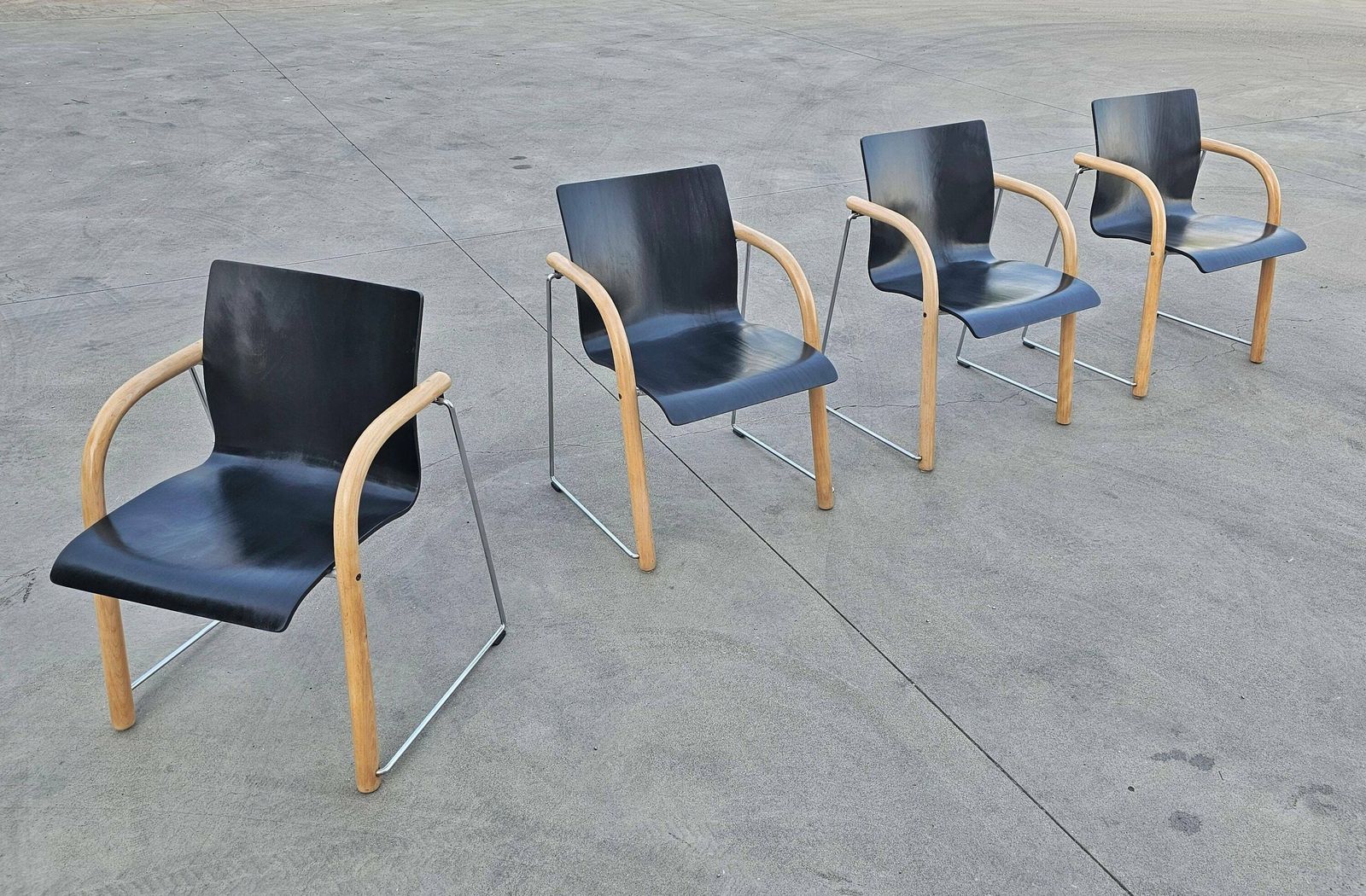Set Of 4 Thonet Chairs Model S320 By Wulf Schneider And Ulrich Bohme In Black // Memphis Style Thonet Chair // Made In Austria In 1984 photo buy
