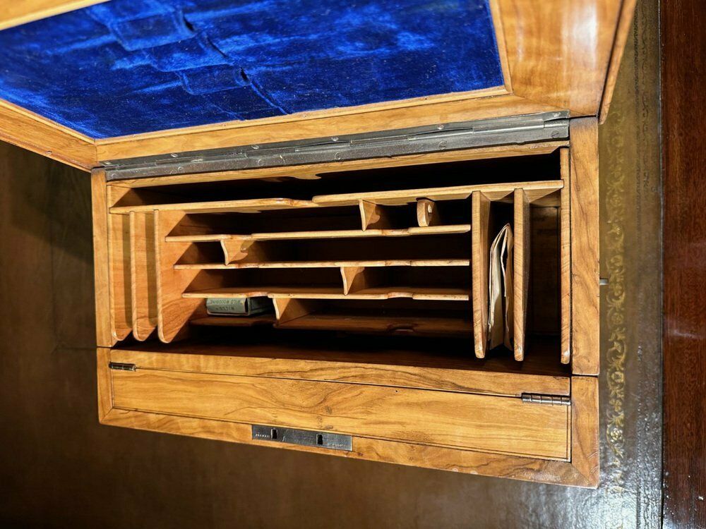 photo furniture Vintage Olive Writing Box, 1800s