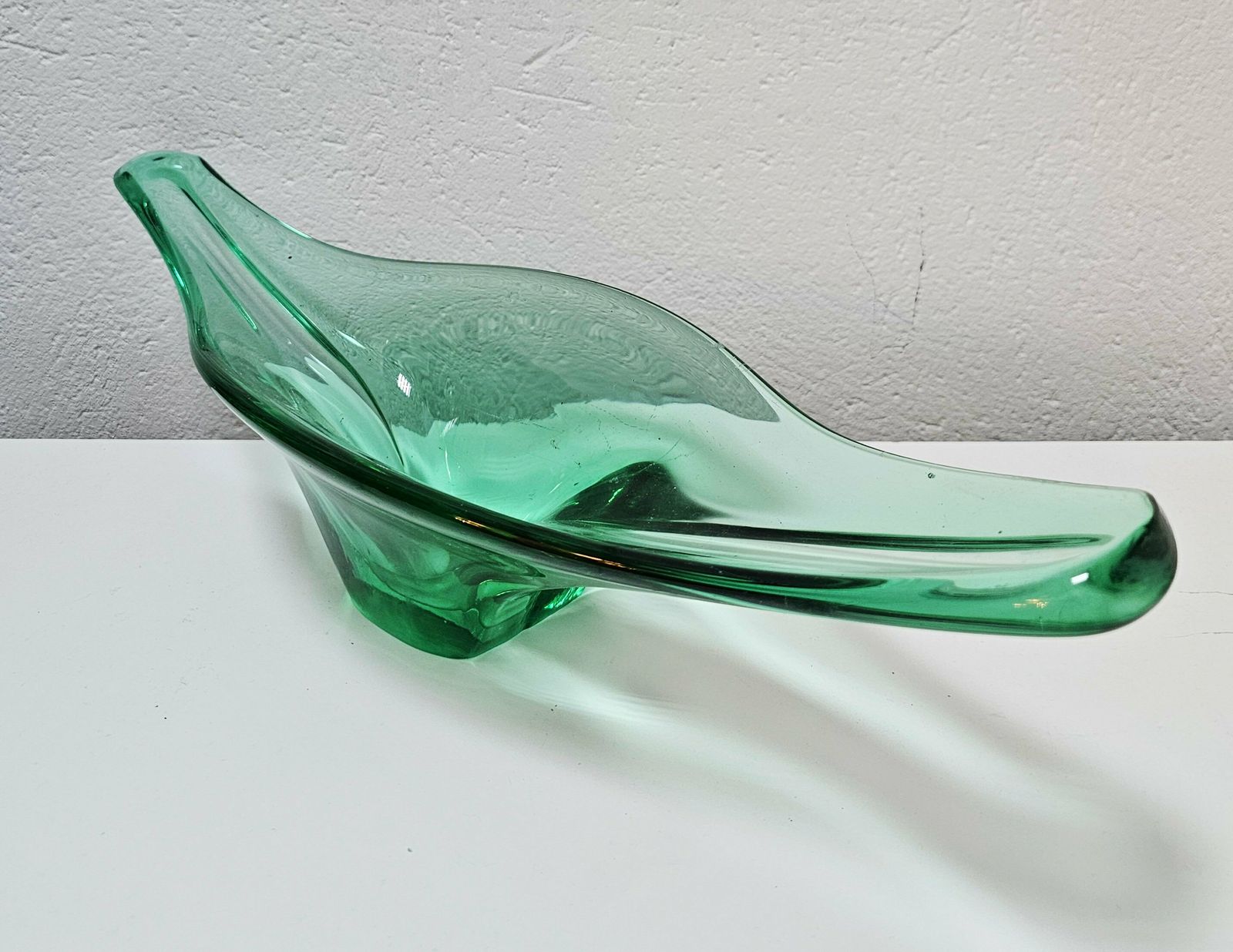 Gorgeous And Rare Xxl Green Murano Glass Bowl // Mid Century Modern Murano Vase Bowl // Handmade In Italy In 1960s photo for sale