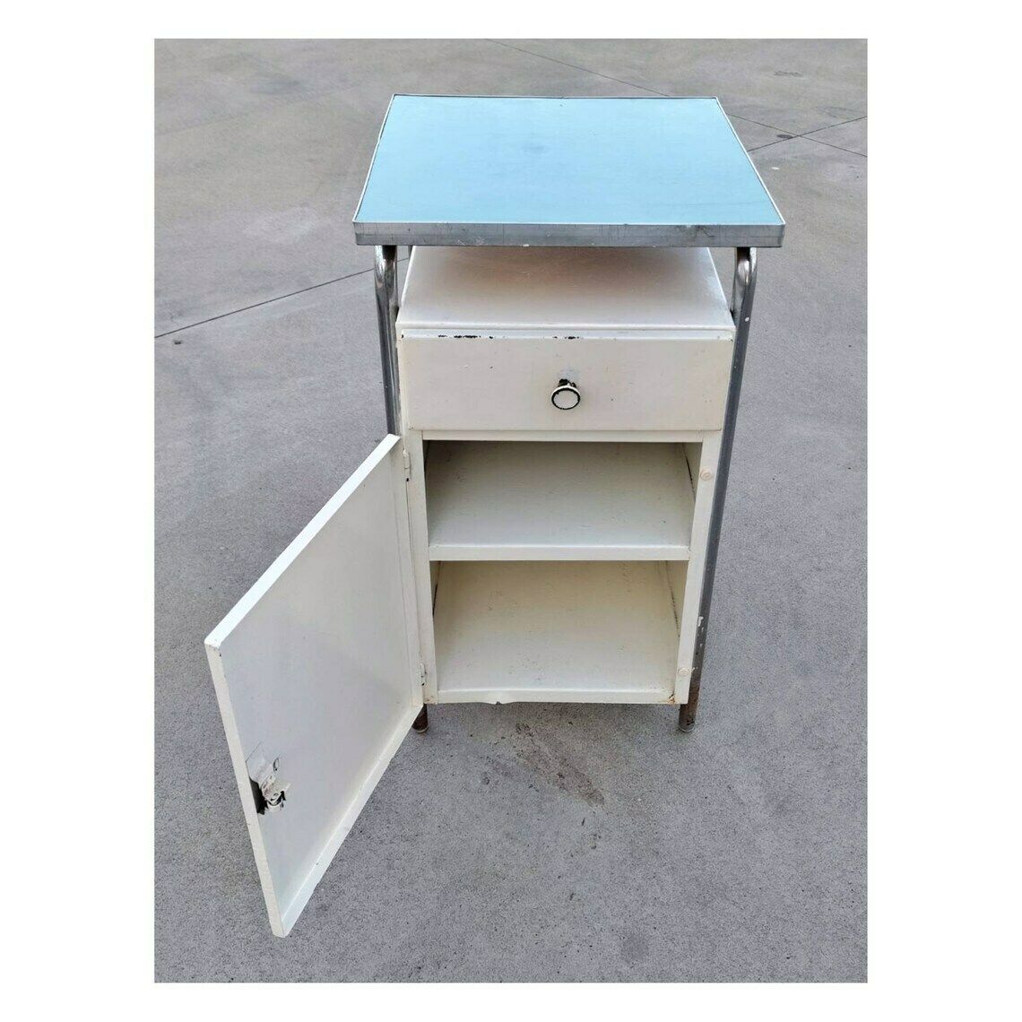 Very Rare Bauhuas Hospital Bedside Table // Bauhaus Medical Cabinet // Bauhaus Metal Nightstand // Made In Yugoslavia In 1930s photo 700.0