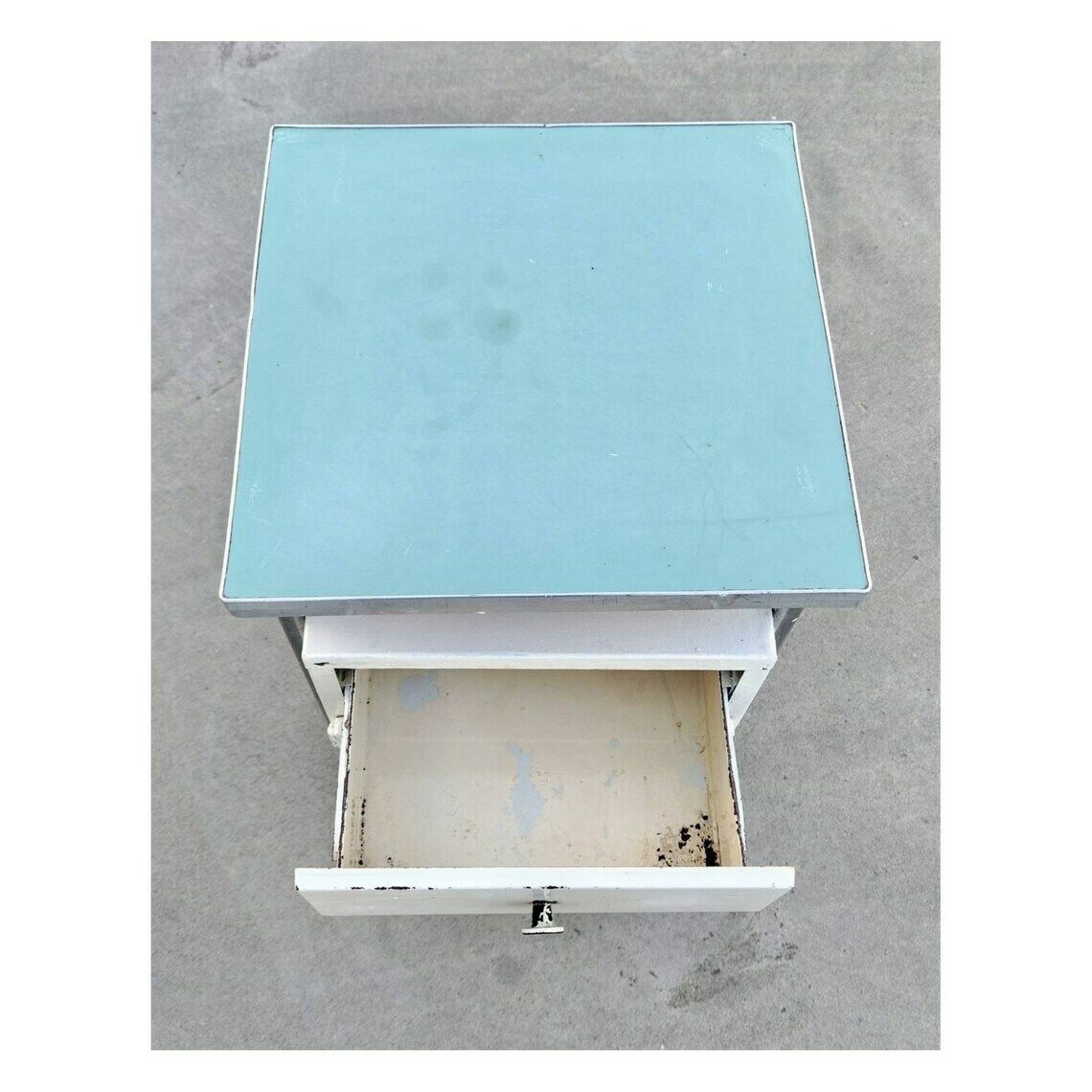 Very Rare Bauhuas Hospital Bedside Table // Bauhaus Medical Cabinet // Bauhaus Metal Nightstand // Made In Yugoslavia In 1930s photo vinterior