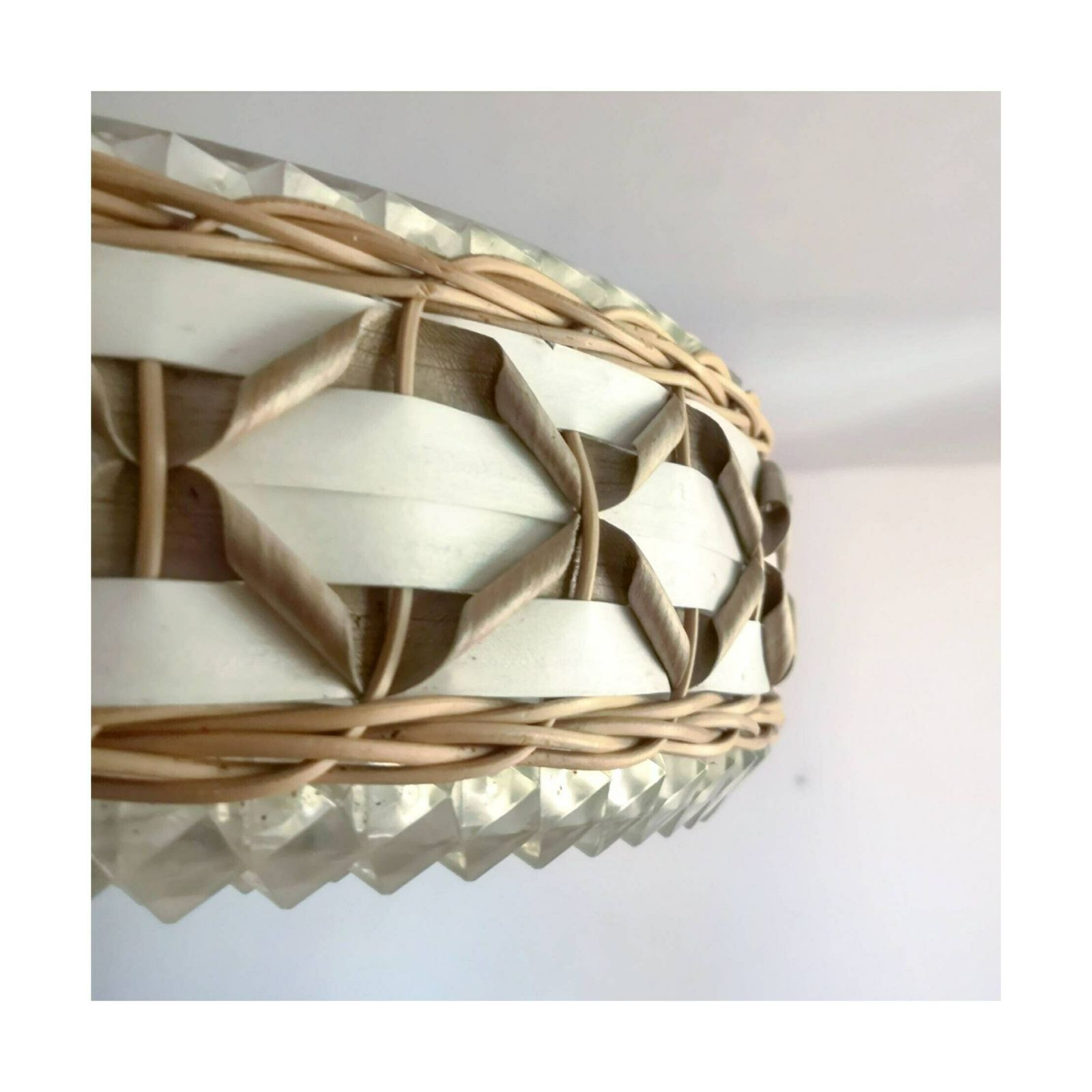 Rare Mid Century Modern Pendant Light Done In Lucite And Rattan // Beautiful Space Age Ufo Chandelier // Made In West Germany In 1970s photo vinterior