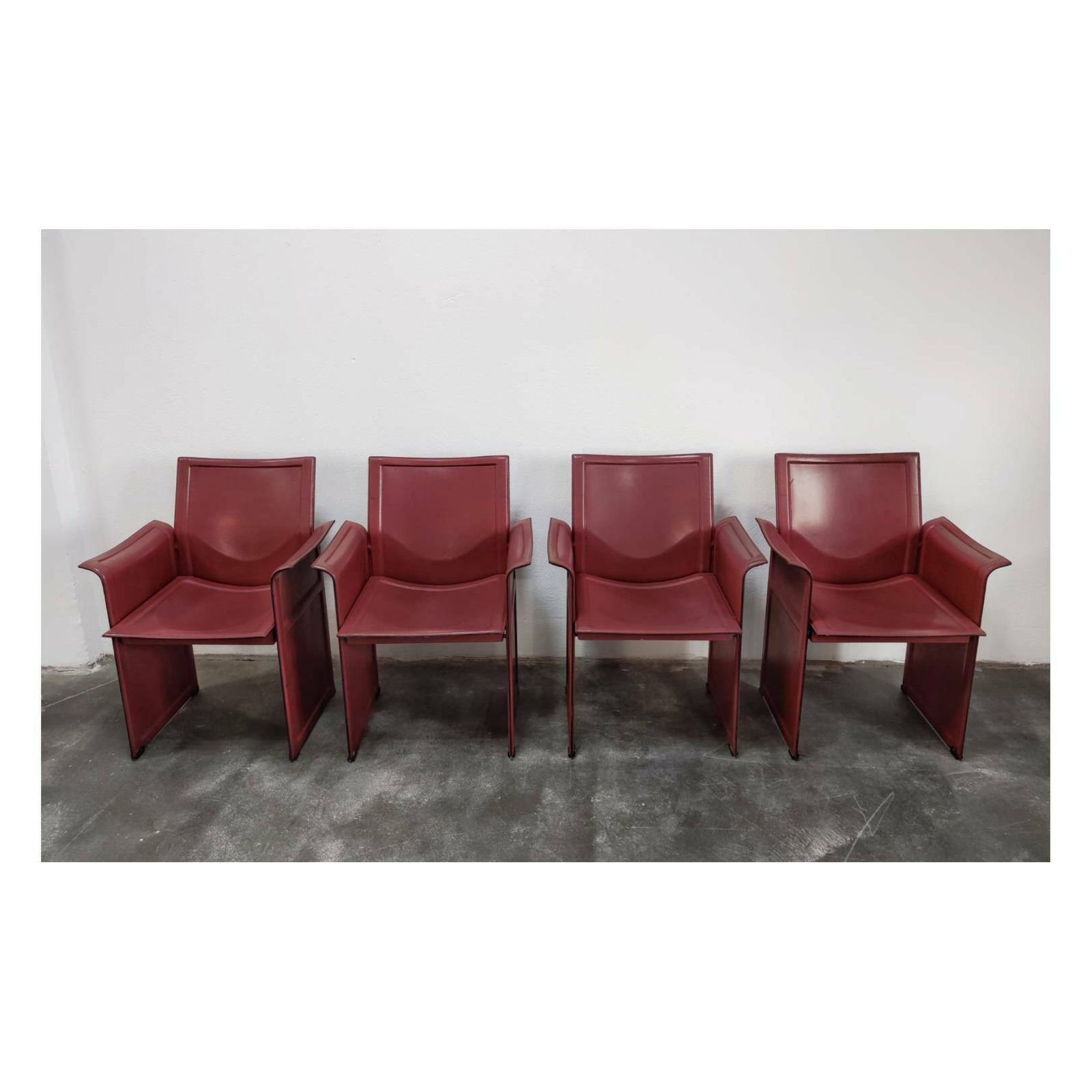 Set Of 4 Leather Dining Chairs By Tito Agnoli For Matteo Grassi // Korium Chair By Tito Agnoli // Korium Armchair // Made In Italy In 1979 photo 4498.0