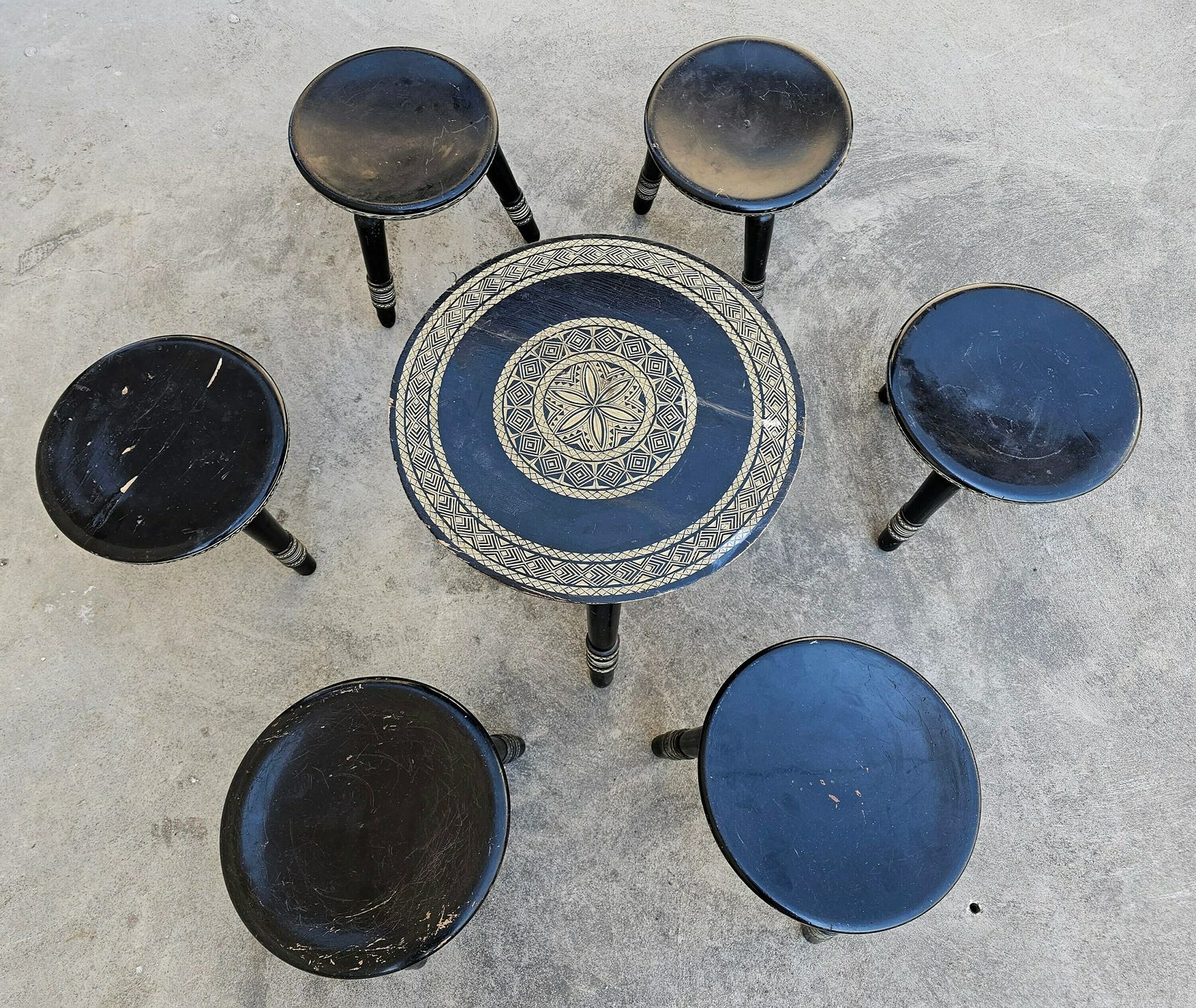 photo furniture Extremely Rare Antique Wooden Coffee Table With 6 Stools By Ettore Zacchari // Antique Hand Carved Coffee Table // Made In Italy In 1905