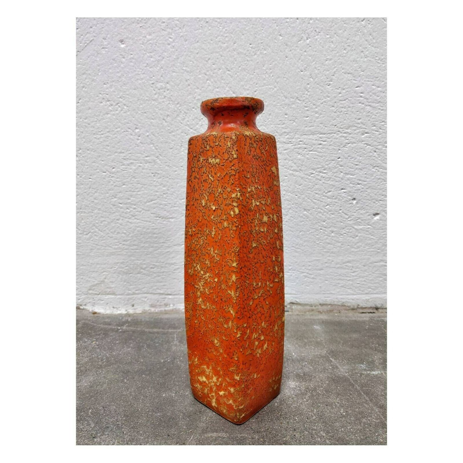 Pair Of Mid Century Modern Fat Lava Glazed Vases // Tofej Pottery  Orange Tofej Ceramics // Made In Hungary In 1970s photo 432.0