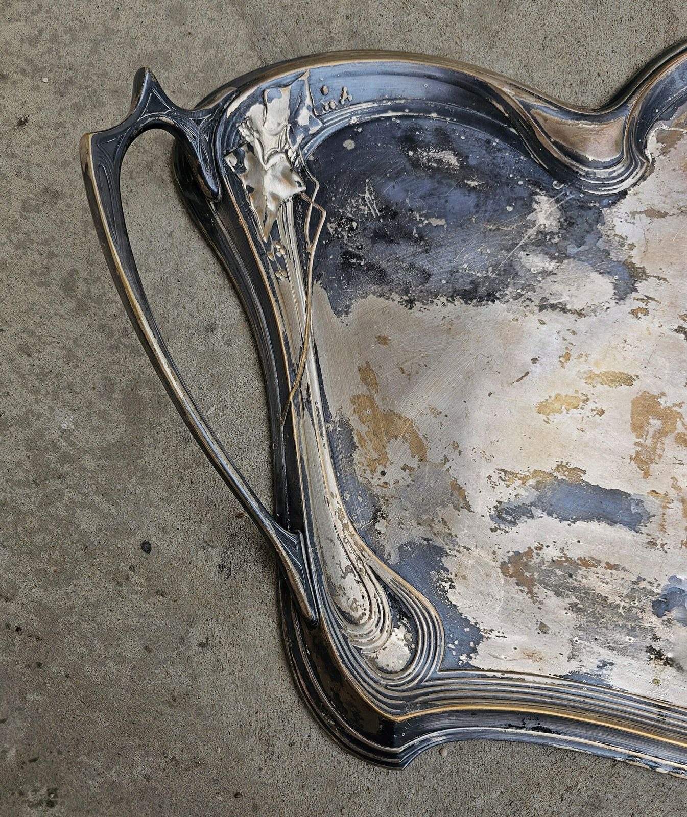 Extra Large Wmf Art Nouveau Silver Plated Waiter's Serving Tray With Floral Relief // Made In Germany In 1910s photo 1979.0