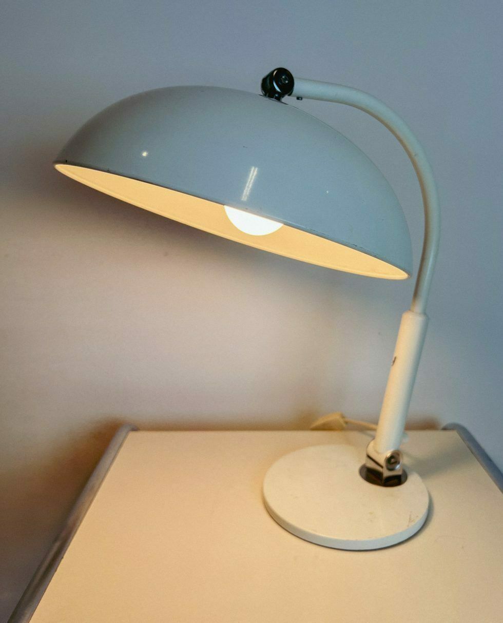 Metalen Bureaulamp Hala Zeist 144 Van H.Th.Ja Busquet – Hala Zeist 144 Desk Lamp By H.Th.Ja Busquet, 1950's photo vinterior