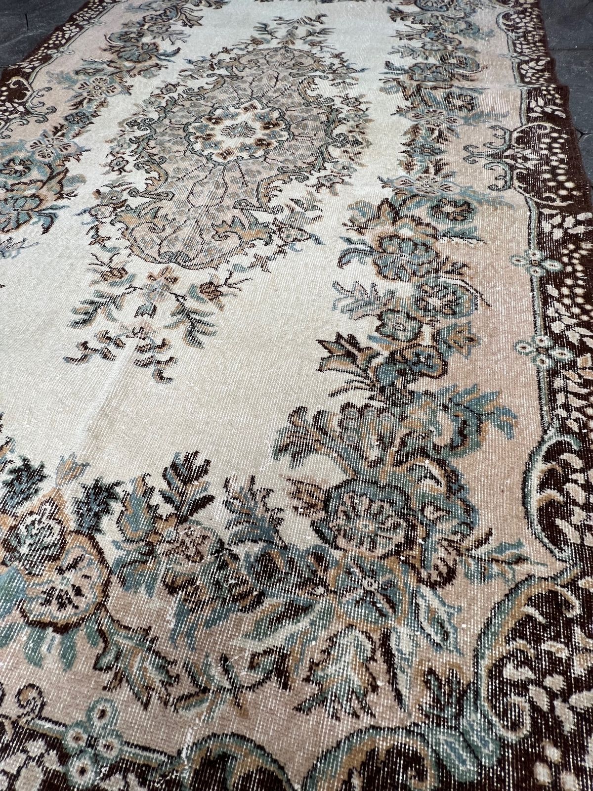 Beige Groen Vintage Yuruk Vloerkleed 252 X 138 Cm – Beige Green Vintage Yuruk Rug 252 X 138 Cm, 1960s photo buy