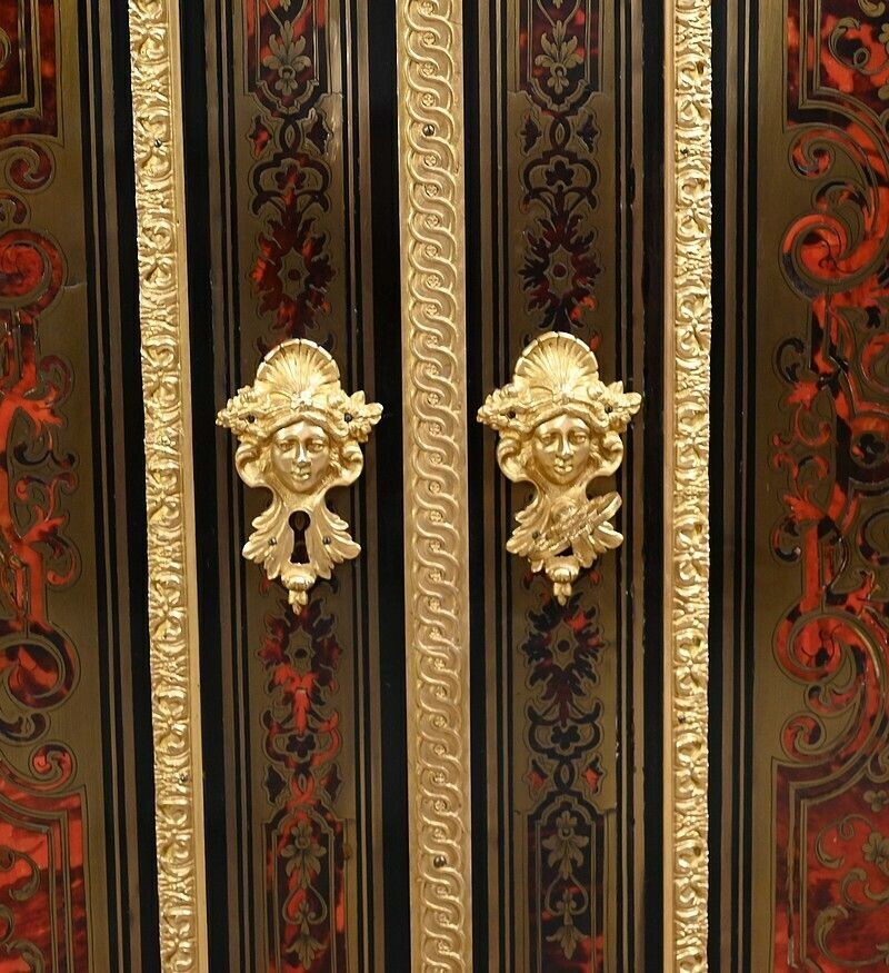 photo vintage Blackened Pear Wood Support Unit, Boulle Spirit, Napoleon III Period – Mid 19th Century