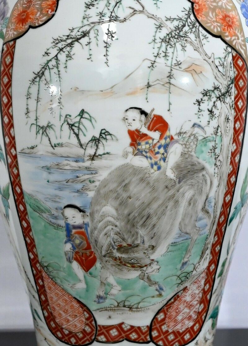 Large Japanese Porcelain Vase – Late 19th Century photo buy