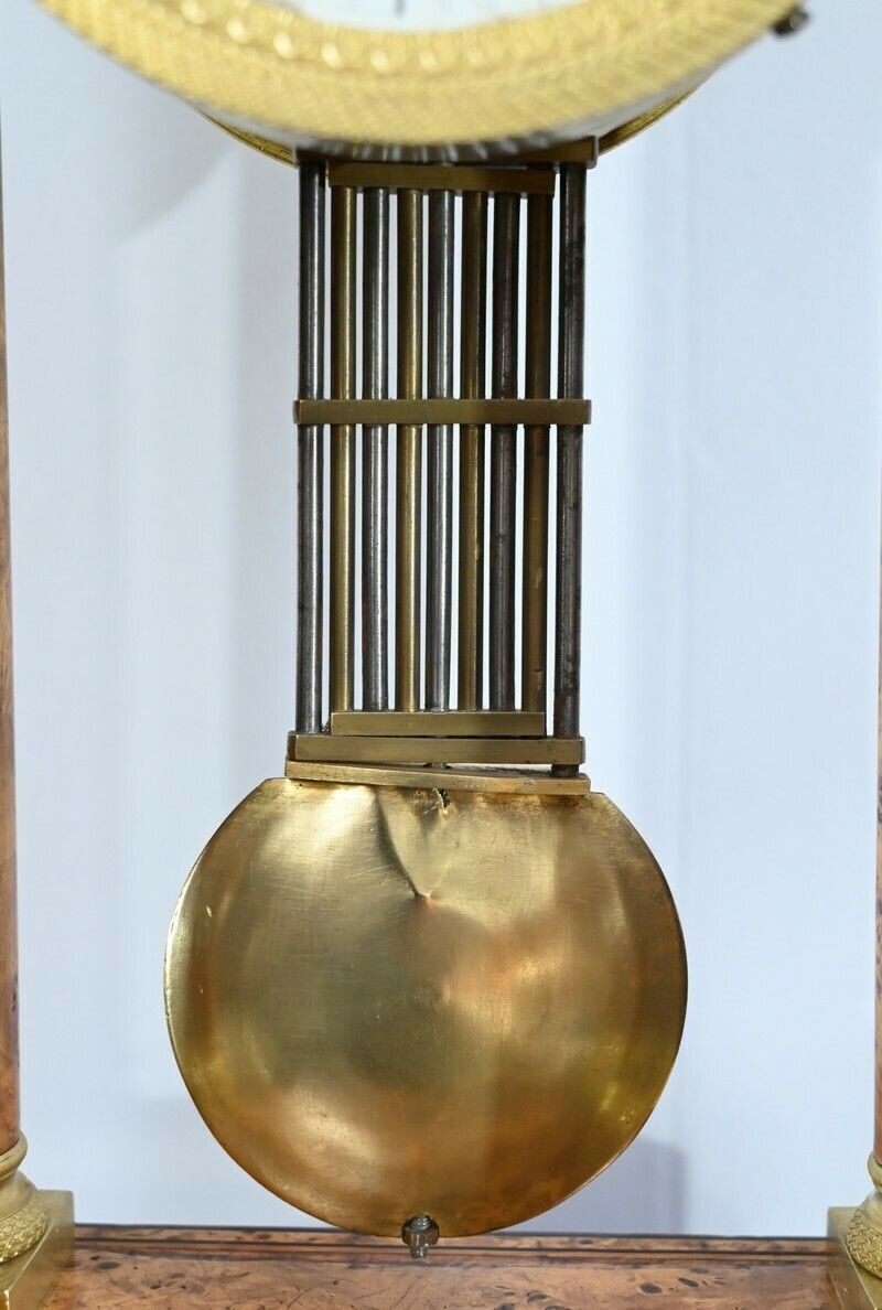 2564.7 Thuya Magnifying Glass Pendulum, Empire Period – 1st Part 19th photo