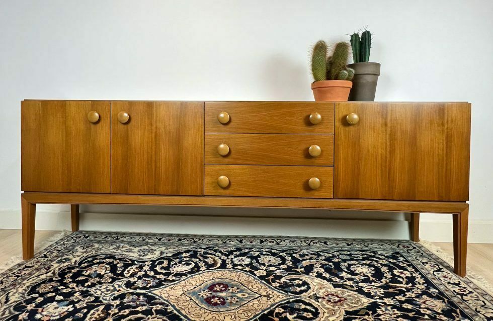 Vintage Sideboard By Palette Möbelwerk 210 Cm – Sideboard By Palette Möbelwerk 210 Cm, 1970's photo Furniture