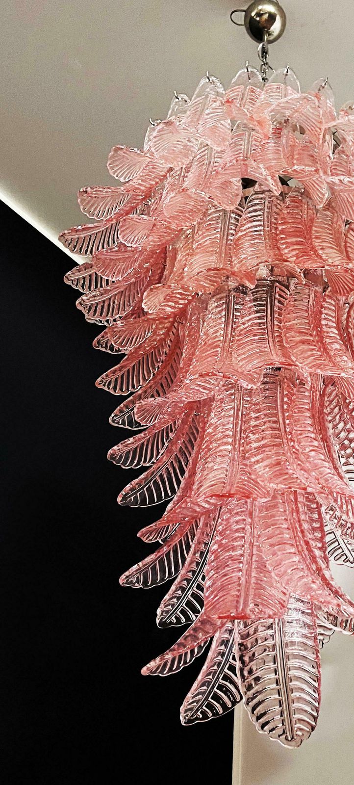 photo buy Majestic Italian Murano Felci Glass Spiral Chandeliers   83 Pink Glasses