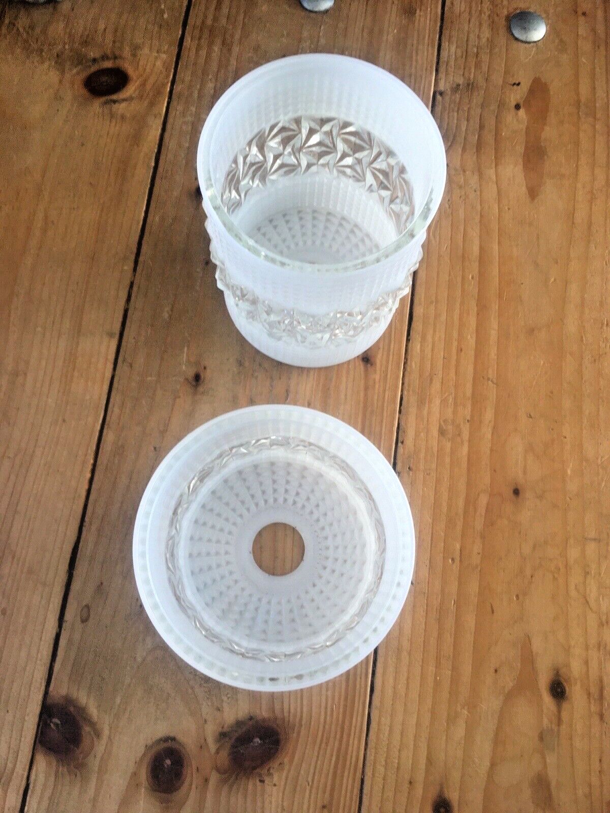 photo vinterior 1 Retro 60's White & Clear Rippled Textured Op Art Glass Lamp Shade Vintage 70's