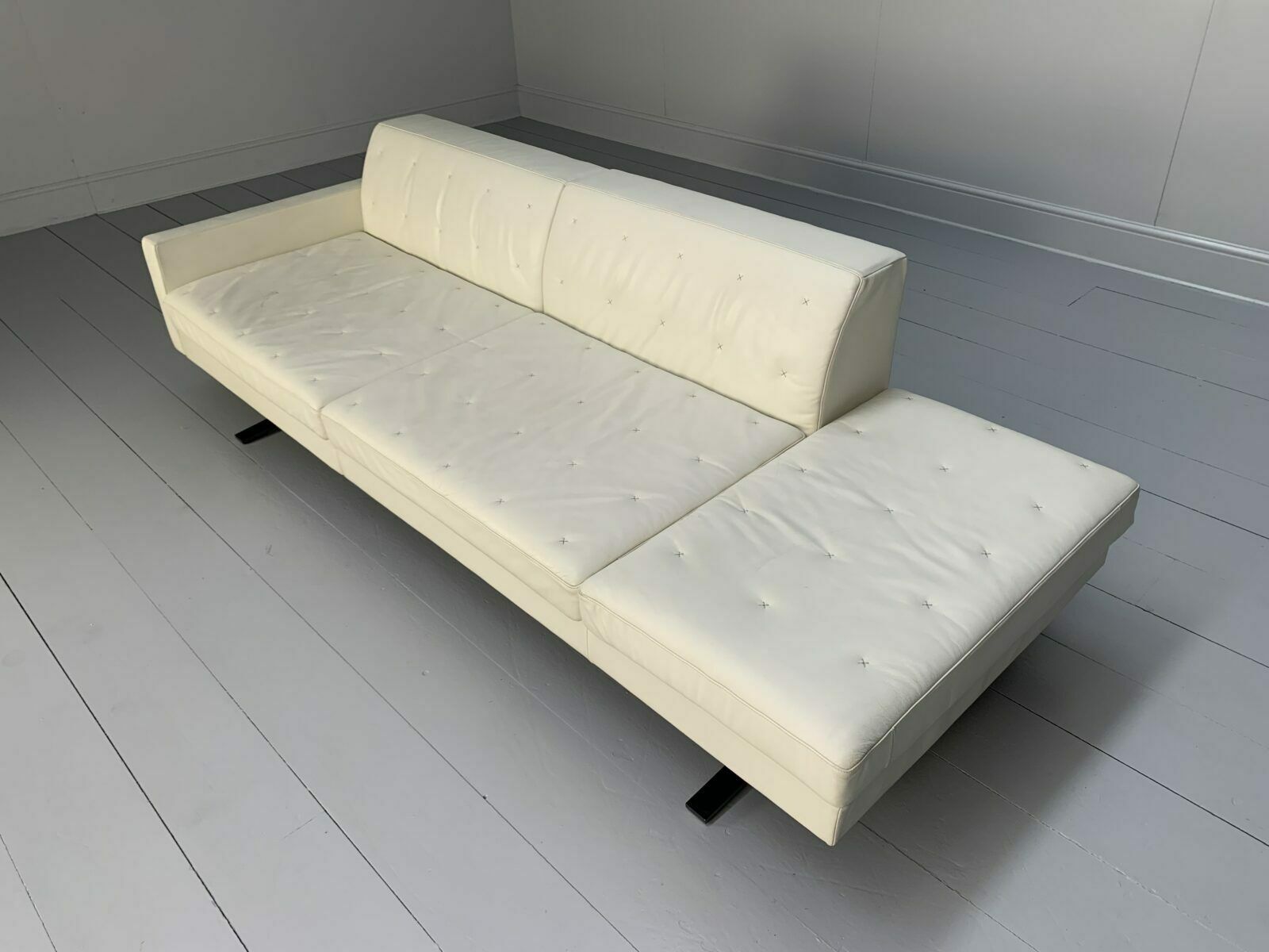 Poltrona Frau “Kennedee” 3 Seat Sofa – In Ivory “Pelle Frau” Leather photo 4200.0