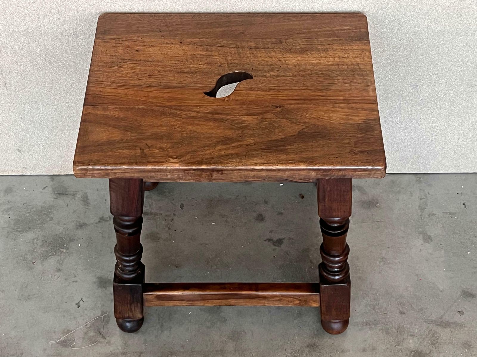 Tabouret / banc en chêne anglais, XIXe siècle photo 1147.0