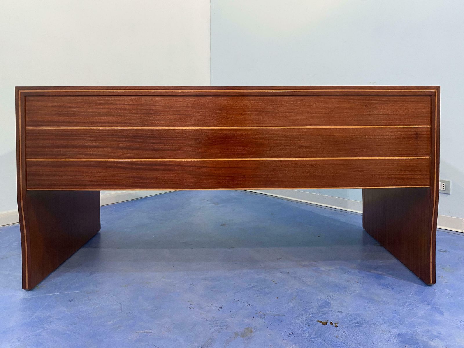photo vinterior Italian Mid Century Executive Desk Designed By Osvaldo Borsani, 1940