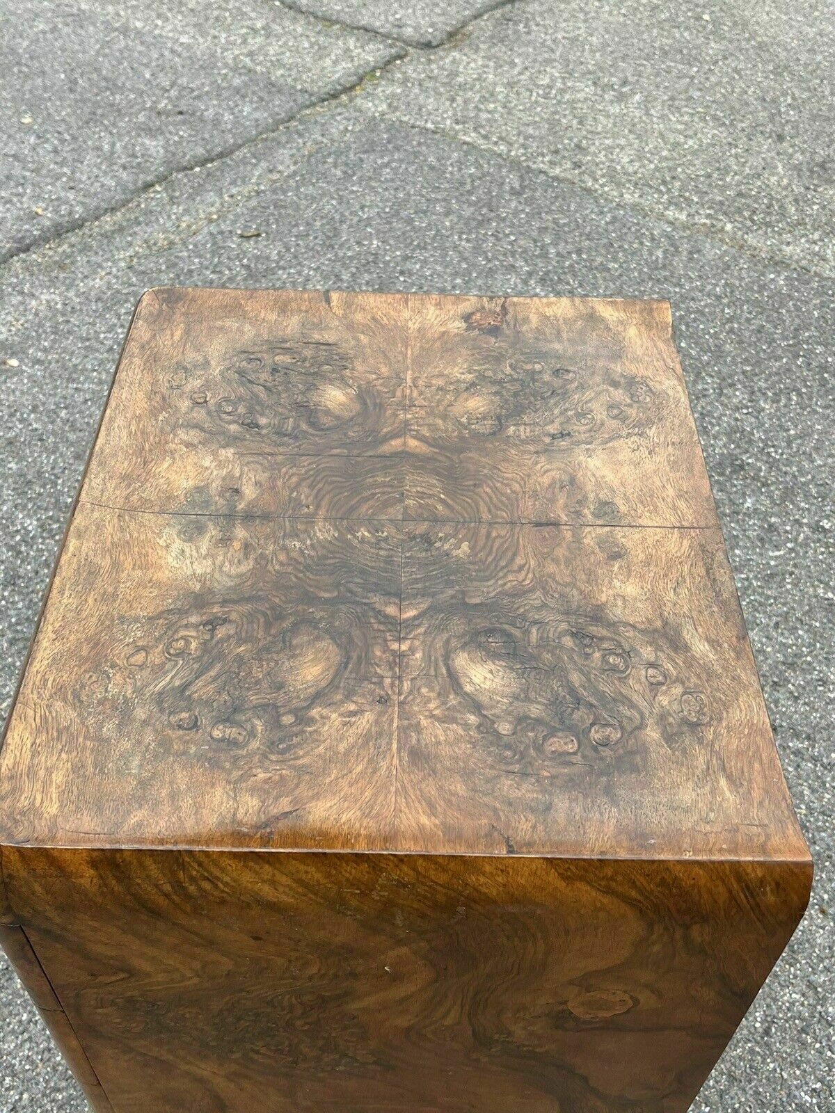 Art Deco Walnut Chest Of Drawers.Maurice Adams Of London W1. Amazing Quality. photo vintage
