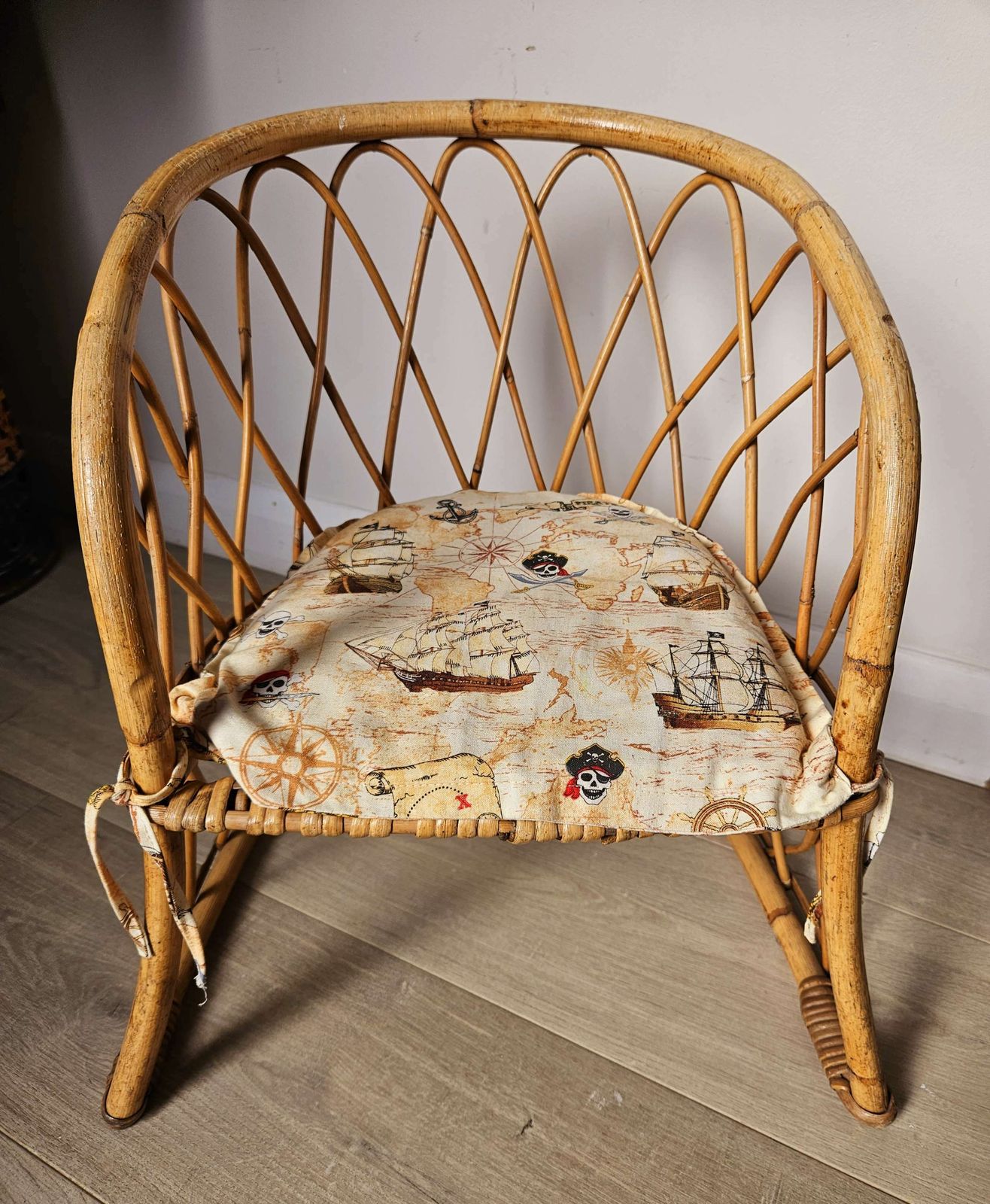 Mid Century, Bamboo Child's Chair With Fitted Cushion photo vinterior
