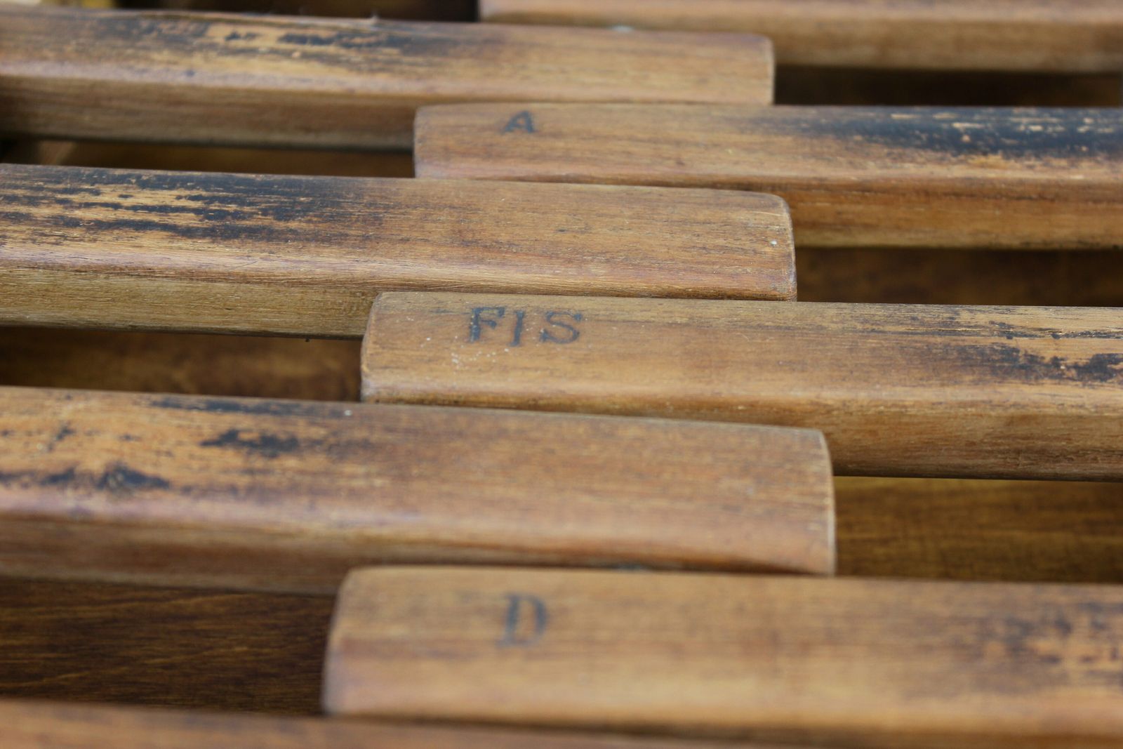 Very Rare Antique Wooden Xylophone In Case, Folding 38 Bars Percussion, Totally Restored Collectible Instrument photo vinterior