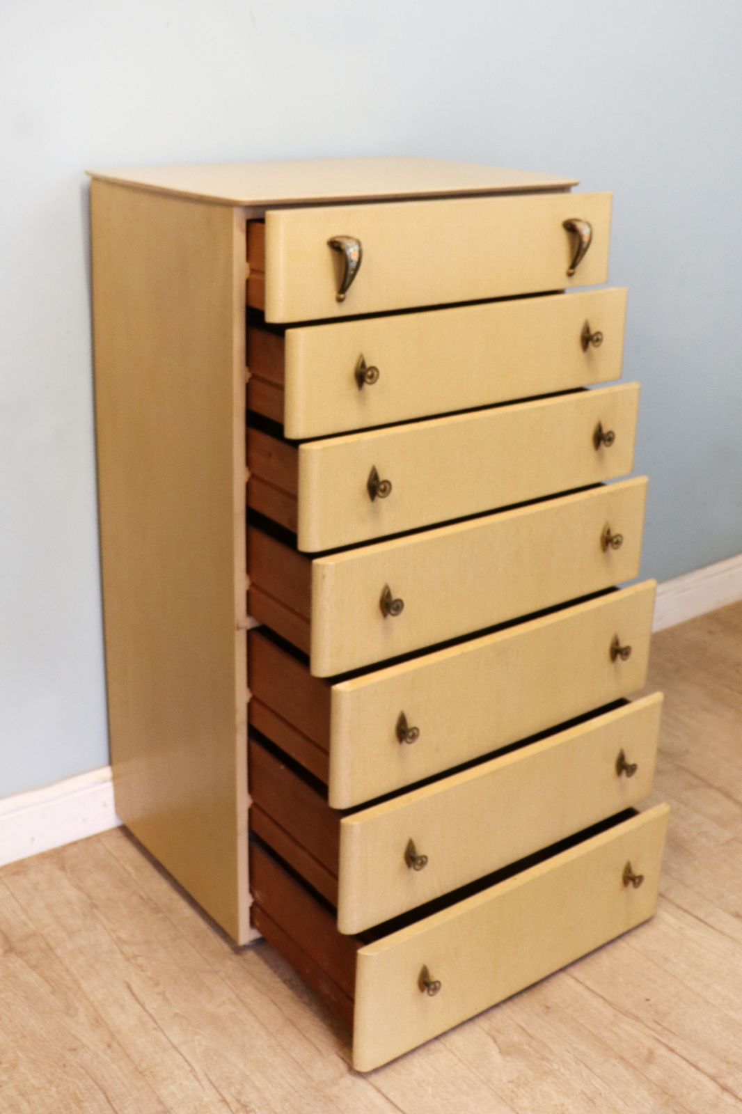 A Lovely Mid Century Blond Oak Veneered Chest Of Seven Drawers. photo Furniture