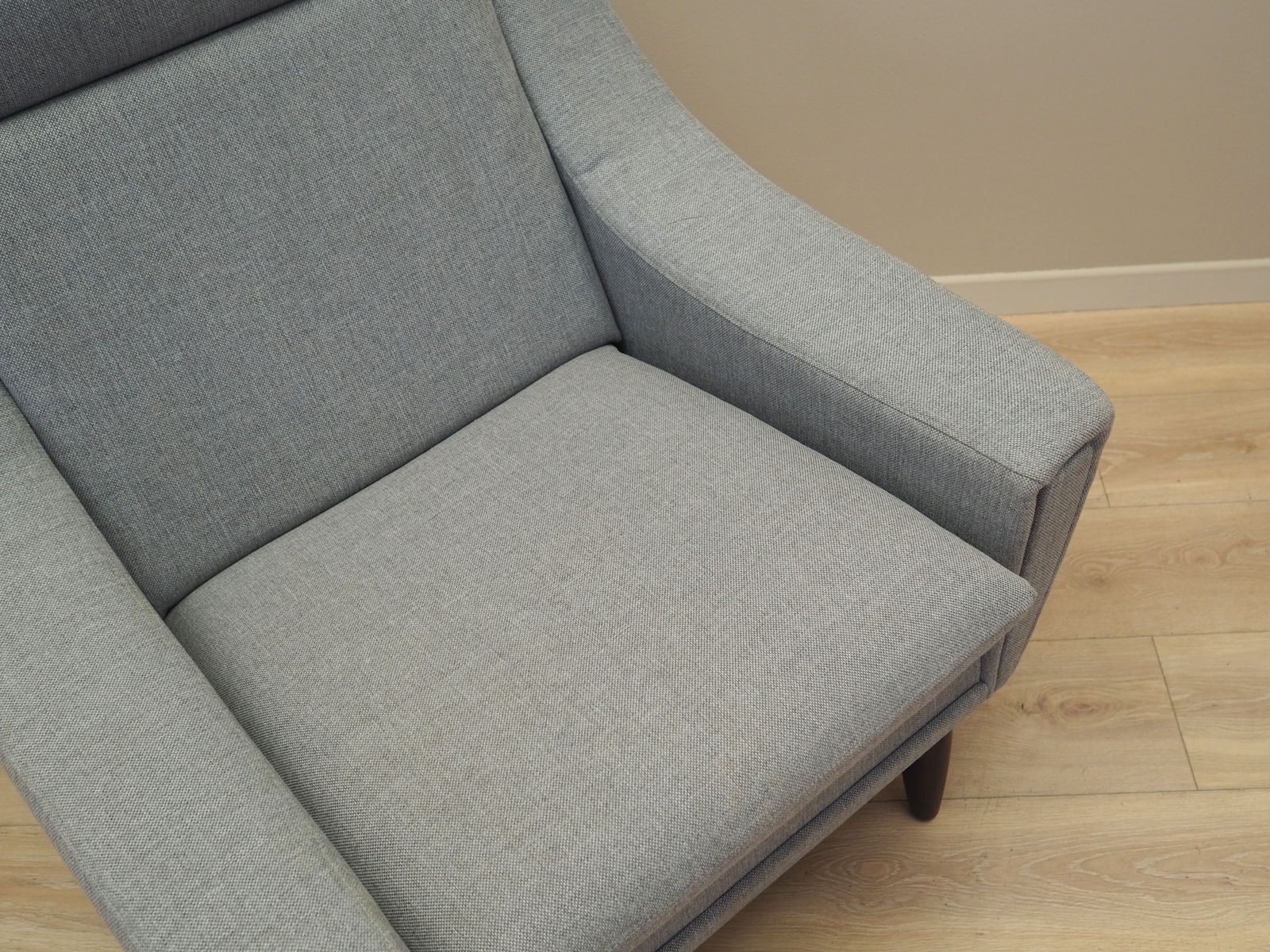 photo vinterior Grijze Fauteuil, Deens Design, Jaren 1970, Productie: Denemarken