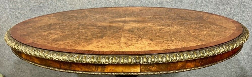 Fine Victorian Medium Size Centre Table photo Furniture