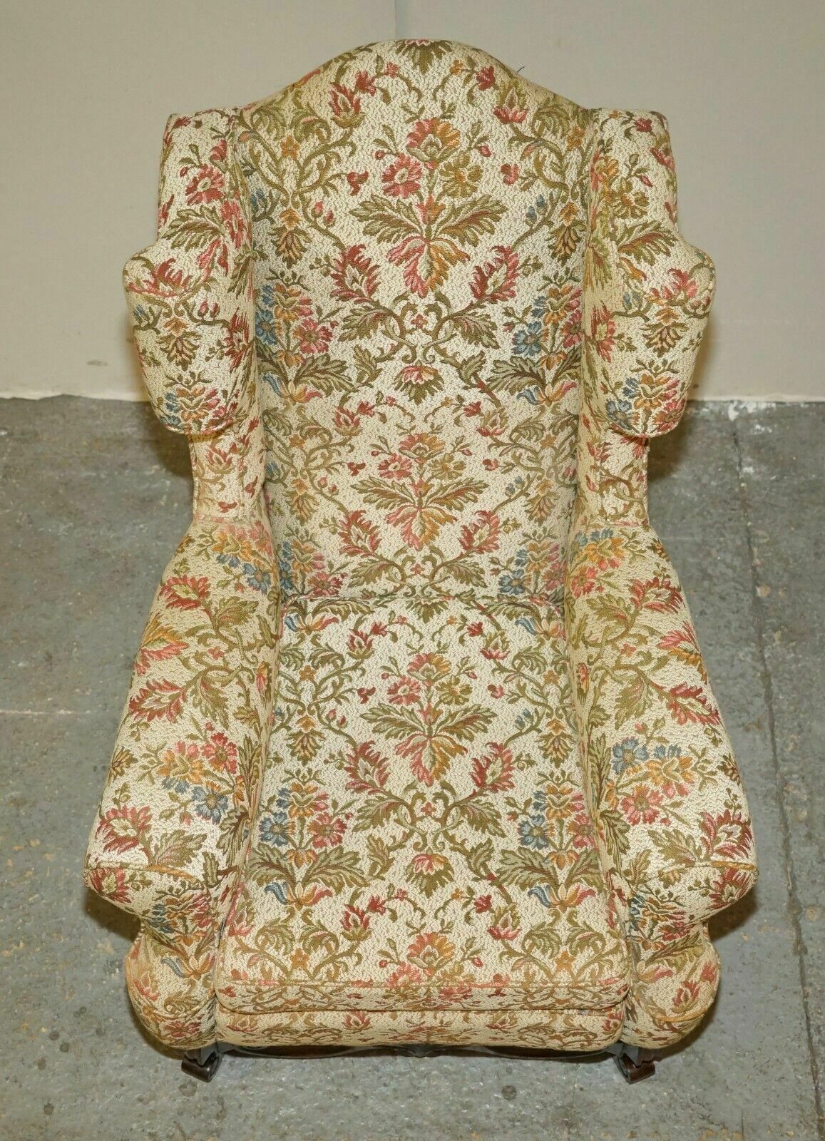 photo vinterior Pair Of Antique Italian Carolean High Back Wingback Armchairs For Upholstery
