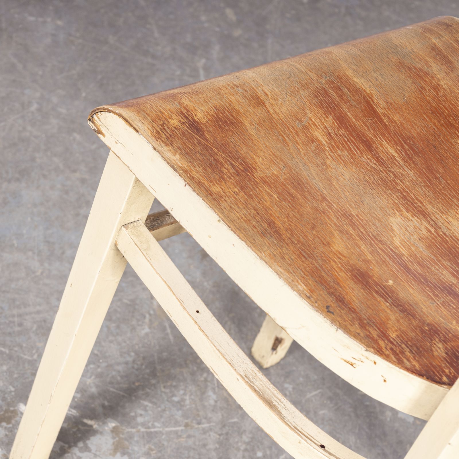 1950's Classic Elegant Bentwood Painted Dining Chair By Ton & Thonet photo furniture