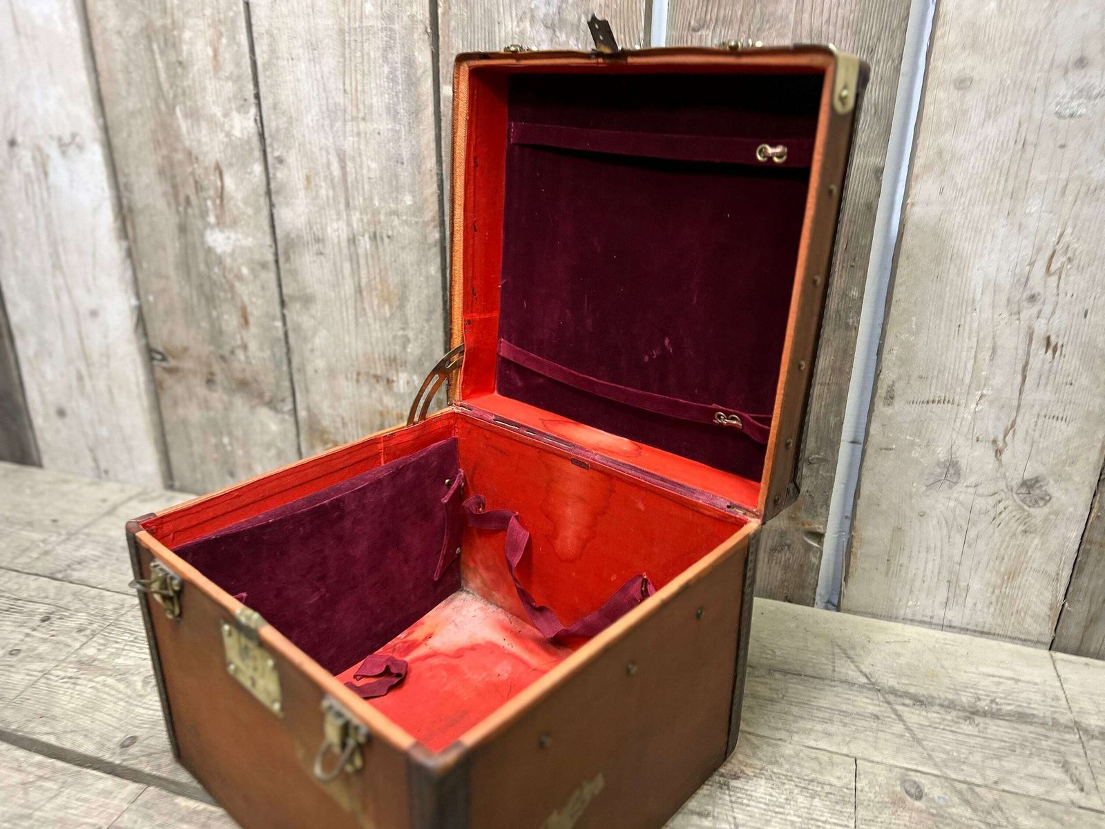 Antique Luxury French Hatbox Trunk Circa 1920s Travel Chest Antique Luggage photo vintage