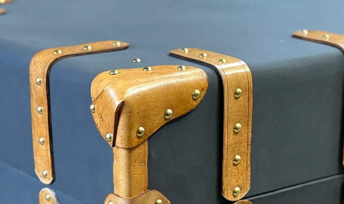 Home Office Leather Handcrafted Luxury Executives Desk Room Decor British Millerain Canvas photo vinterior