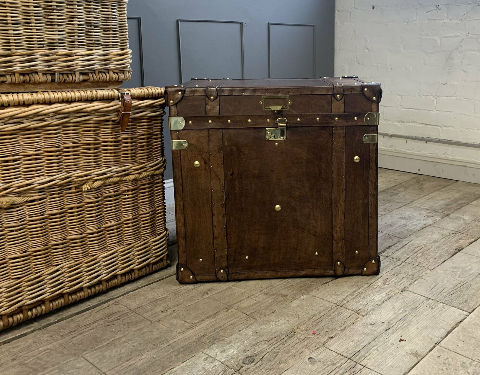 End Table Occasional Side Table In A Colonial English Travel Trunk Style photo Furniture