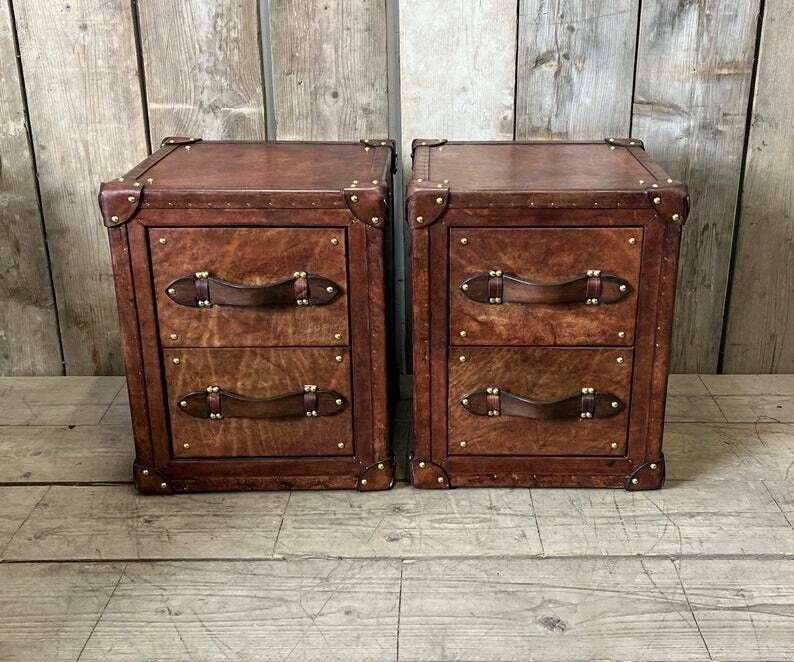 photo furniture Luxury English Hand Made Hand Dyed Occasional Side Table Trunks Chests Home Decor Bedroom Furniture