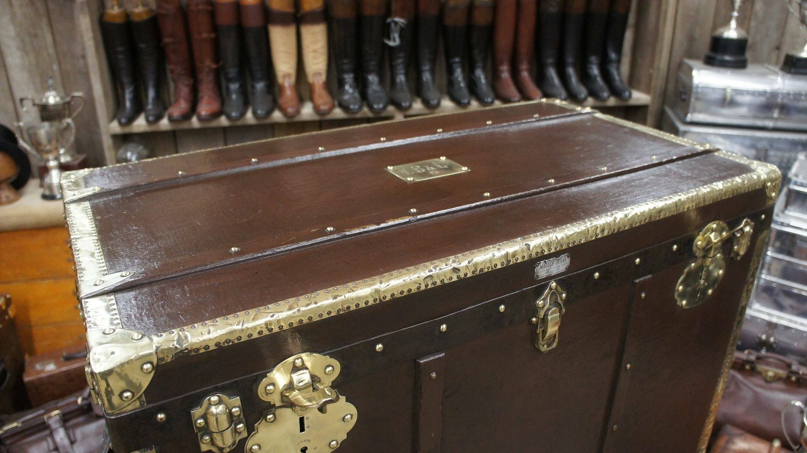 1920s Large Antique Garment Gown Trunk Brass Bound Reception Furniture photo buy