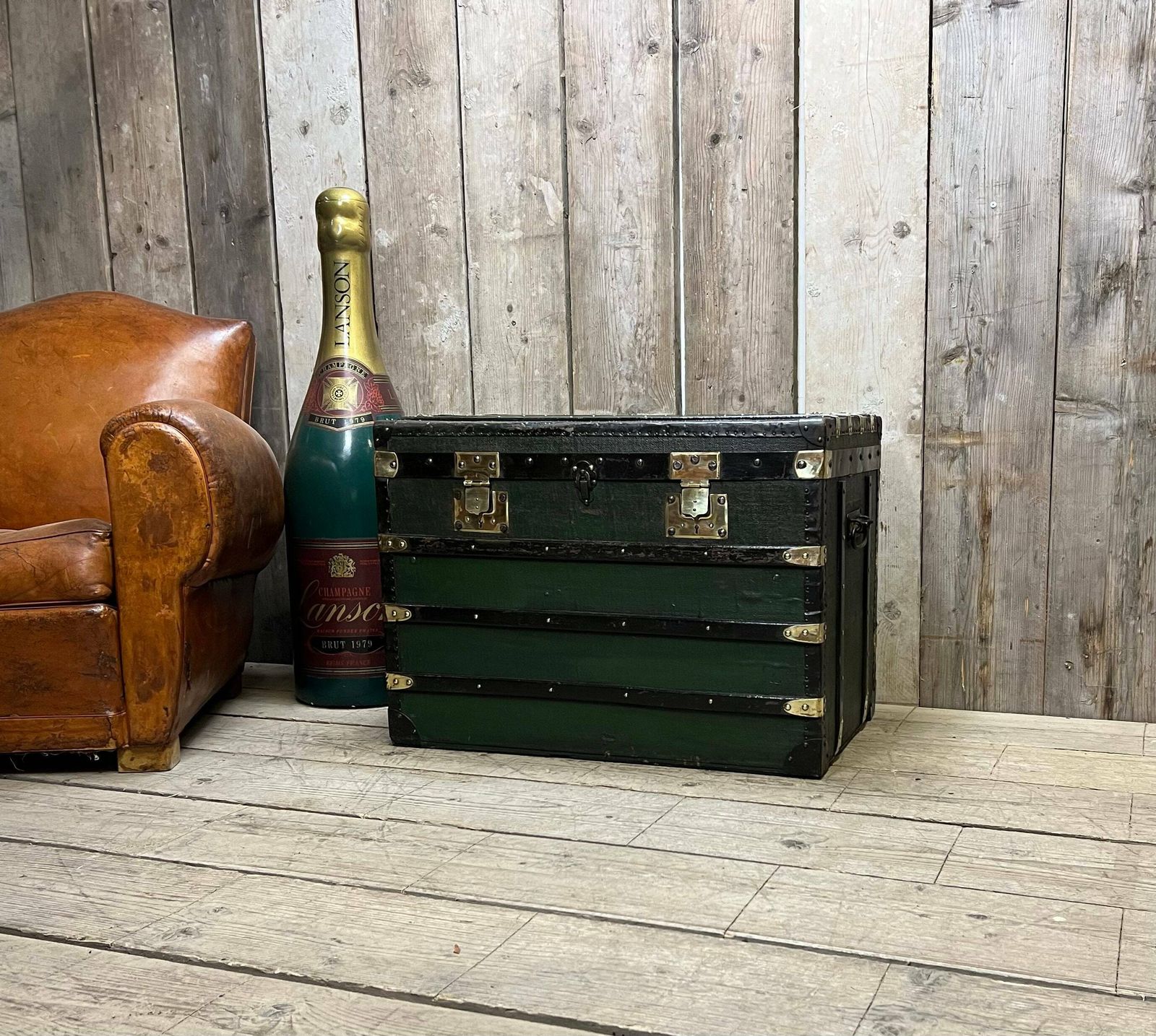 Antique Green French Steamer Trunk Bed End Blanket Box Coffee Table Home Decor photo vintage