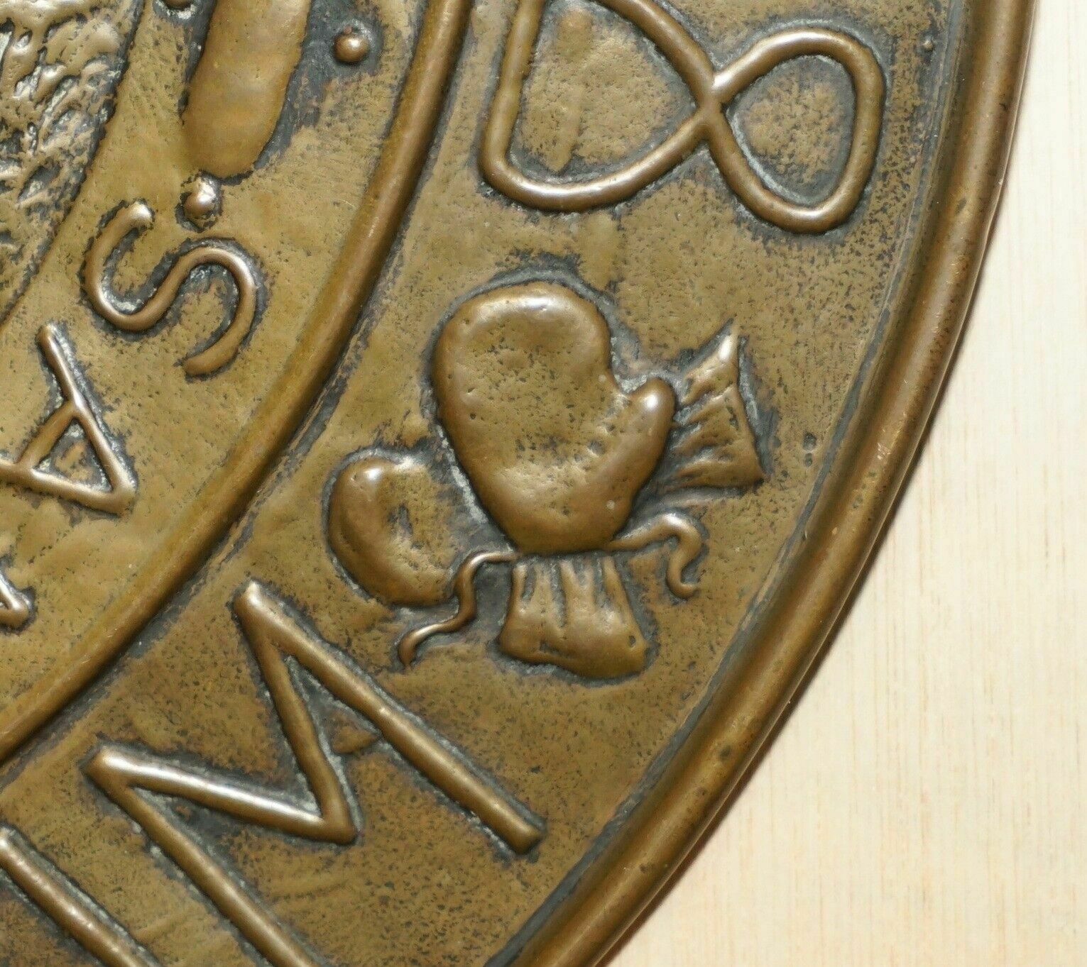 1928 Amsterdam Olympic Memorabilia Collectable Men's Javalin Hanging Plaque photo vintage