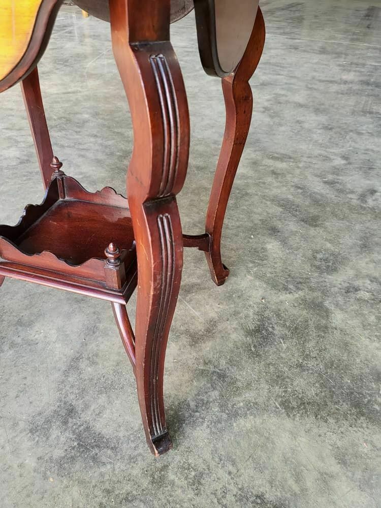 Antique Edwardian Mahogany 4 Drop Leaf Curved Occasional Tea Dining Card Table photo for sale