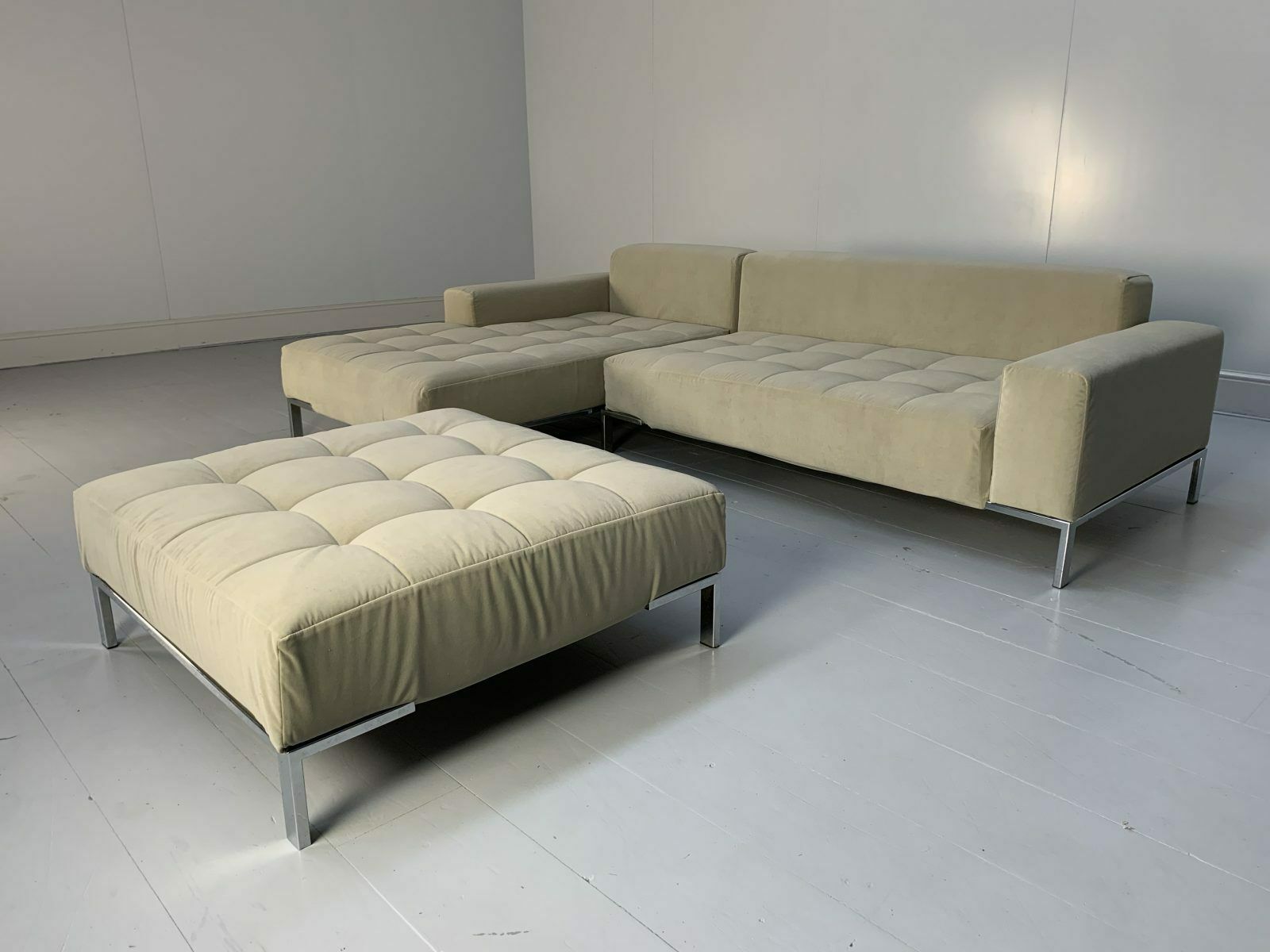 Zanotta “Alfa 1326” L Shape Sofa & Ottoman  In Pale Grey Velvet photo buy