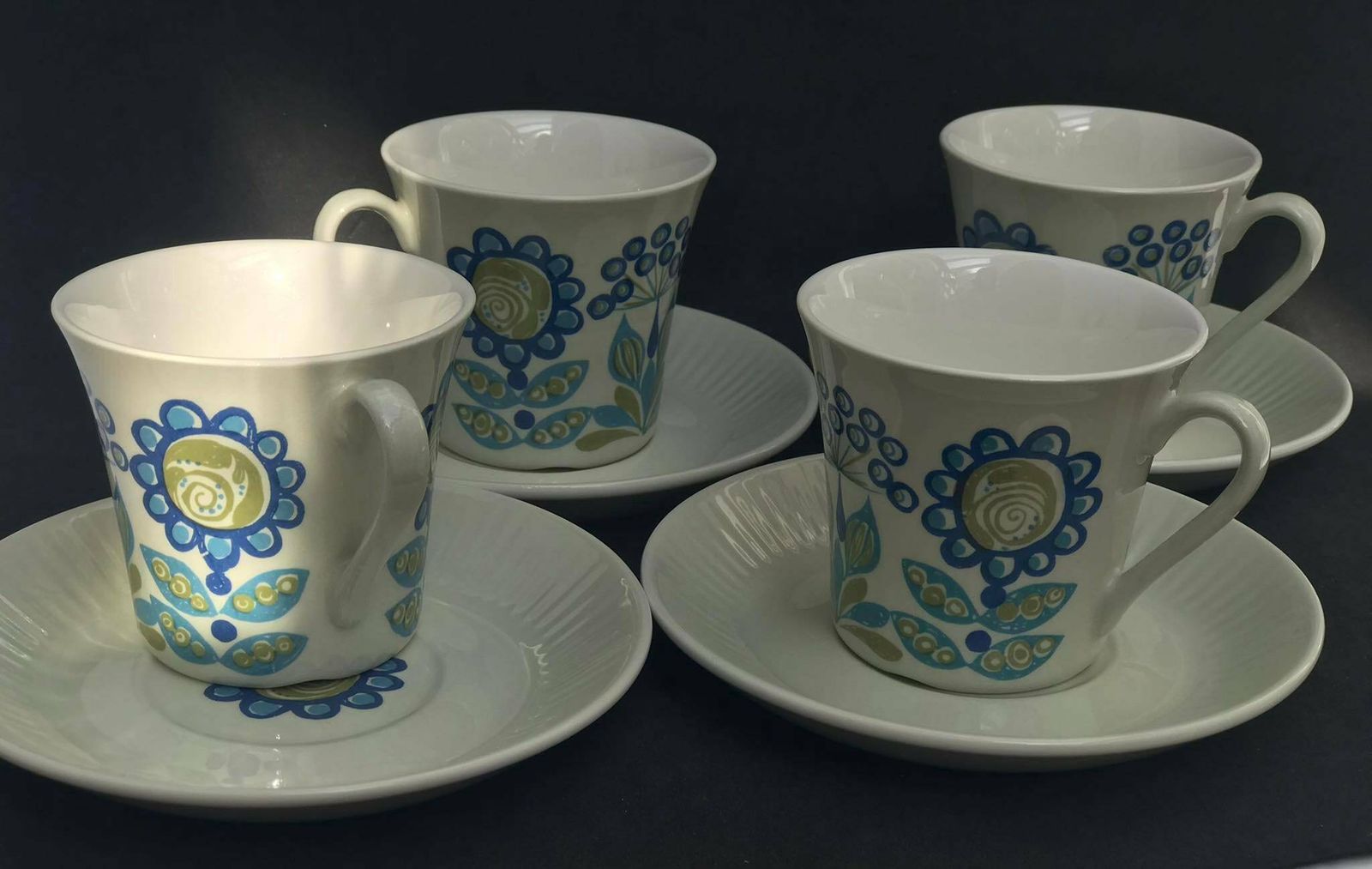 Figgjo Flint 4 Koffiekopjes En 4 Schoteltjes Van Turi Gramstad Oliver, Tor Viking Patroon, Theekopjes, Melkkan, Noors Design photo 194.0