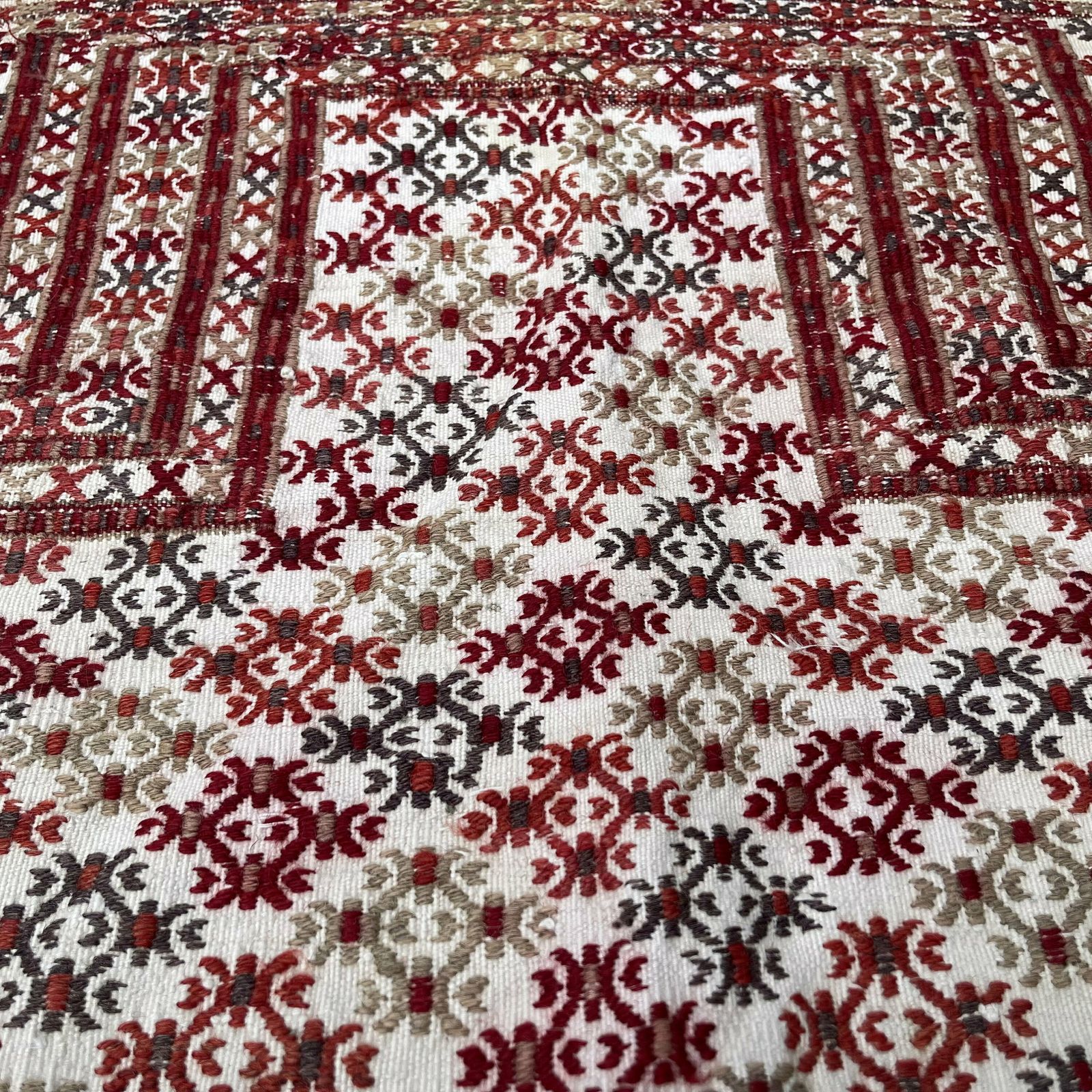 Traditioneel Turks Mini Kilimkleed, Vintage Anatolisch Turks Kilimkleed, 105 X 70 Cm photo Textiel