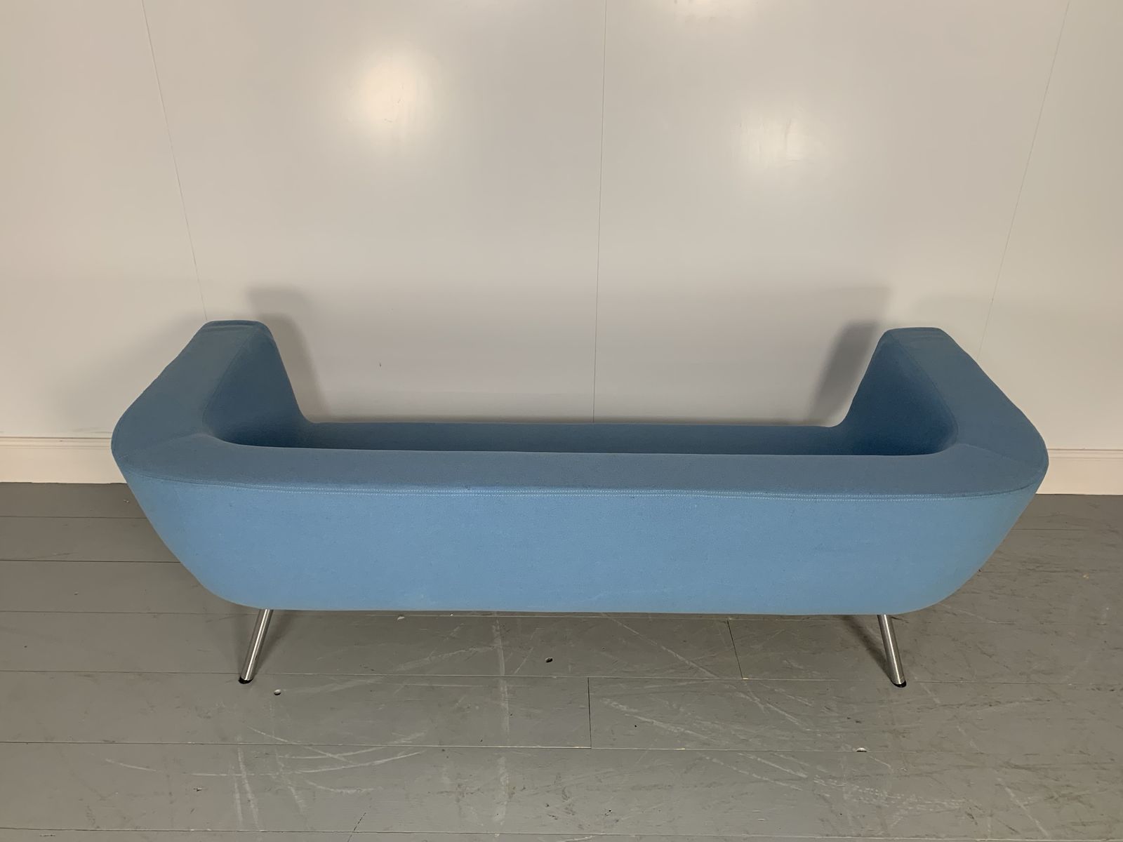 Rare Superb Artifort “Bono” Large Sofa In Mid Blue Kvadrat Wool Fabric photo buy