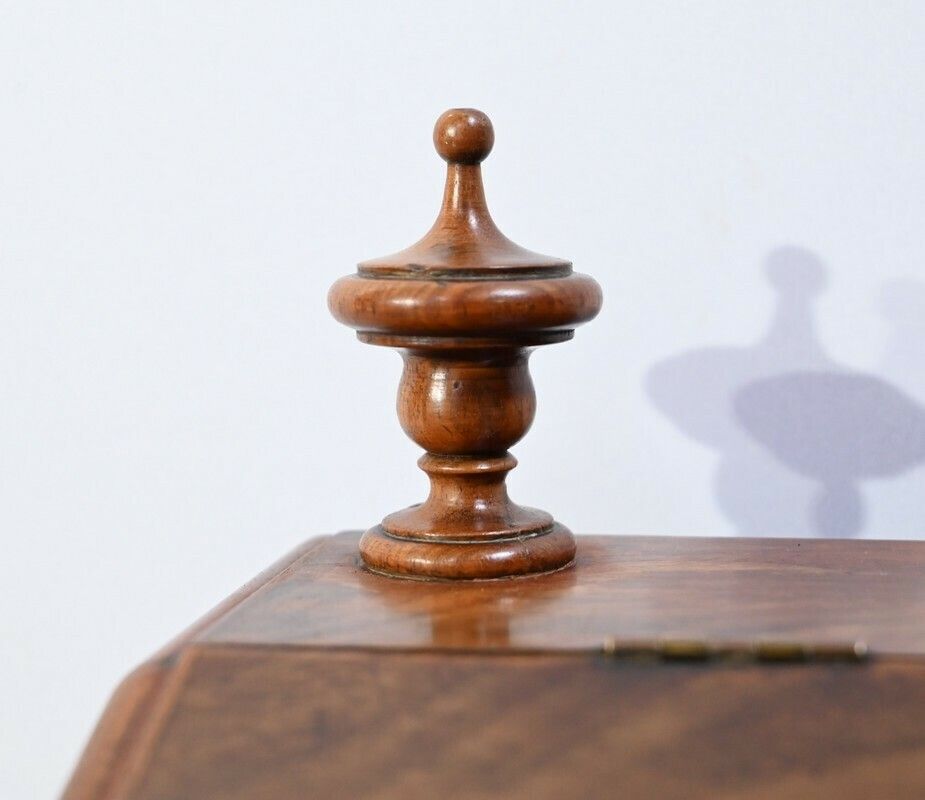 Small Mahogany Music Stand, Louis Philippe Period – Mid 19th Century photo vinterior